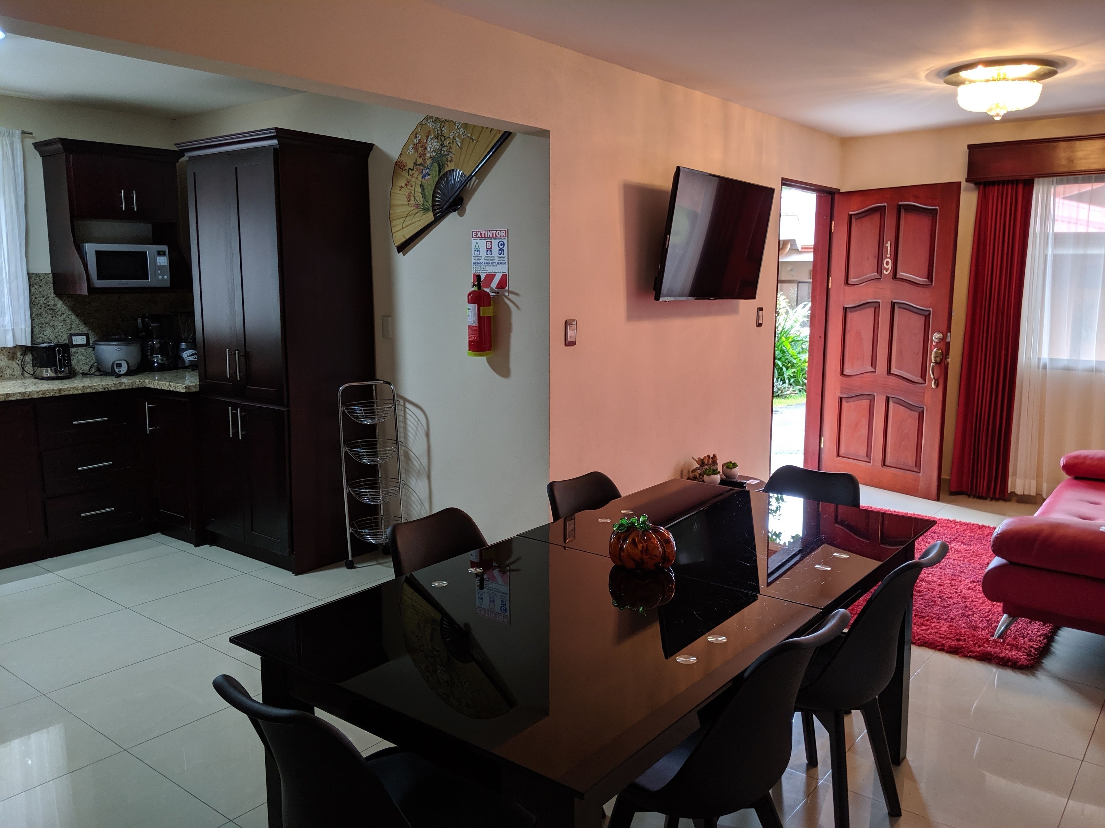 Suites Merlyn Aeropuerto