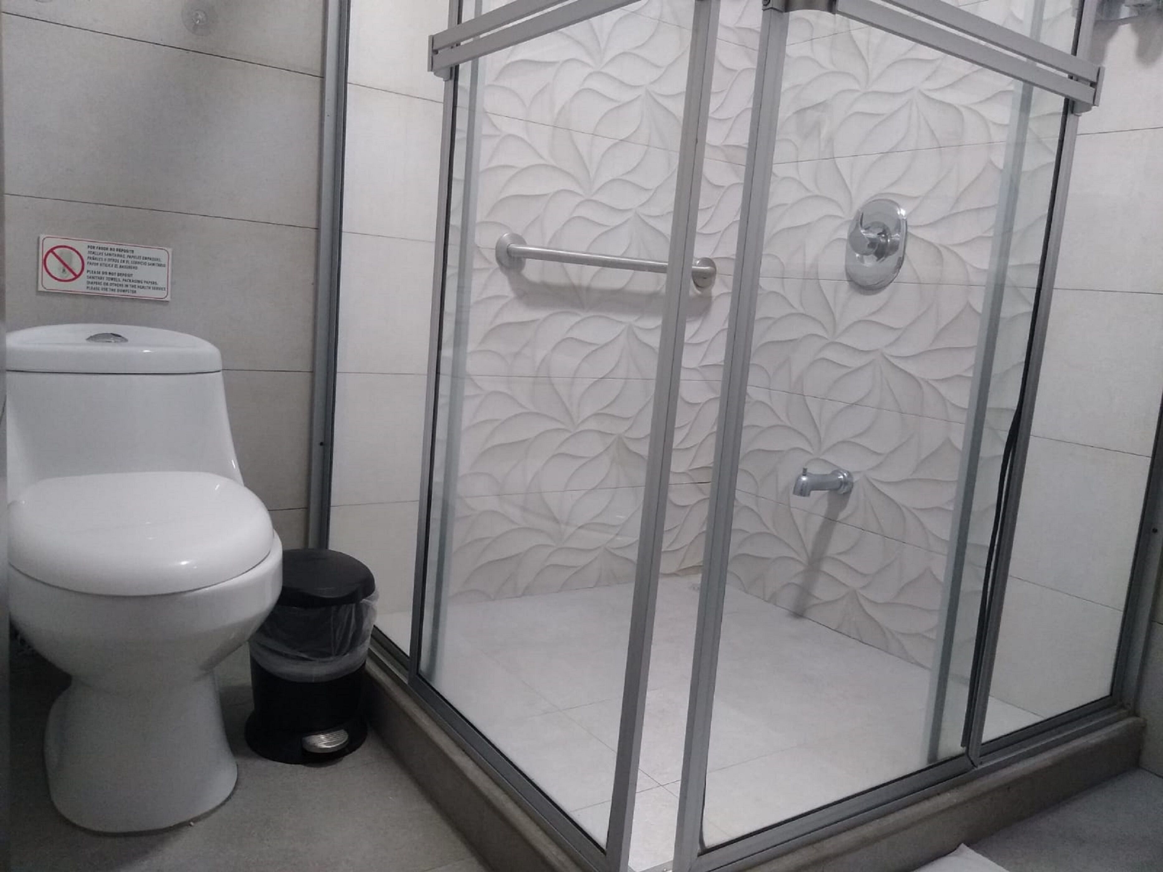 Suites Merlyn Aeropuerto