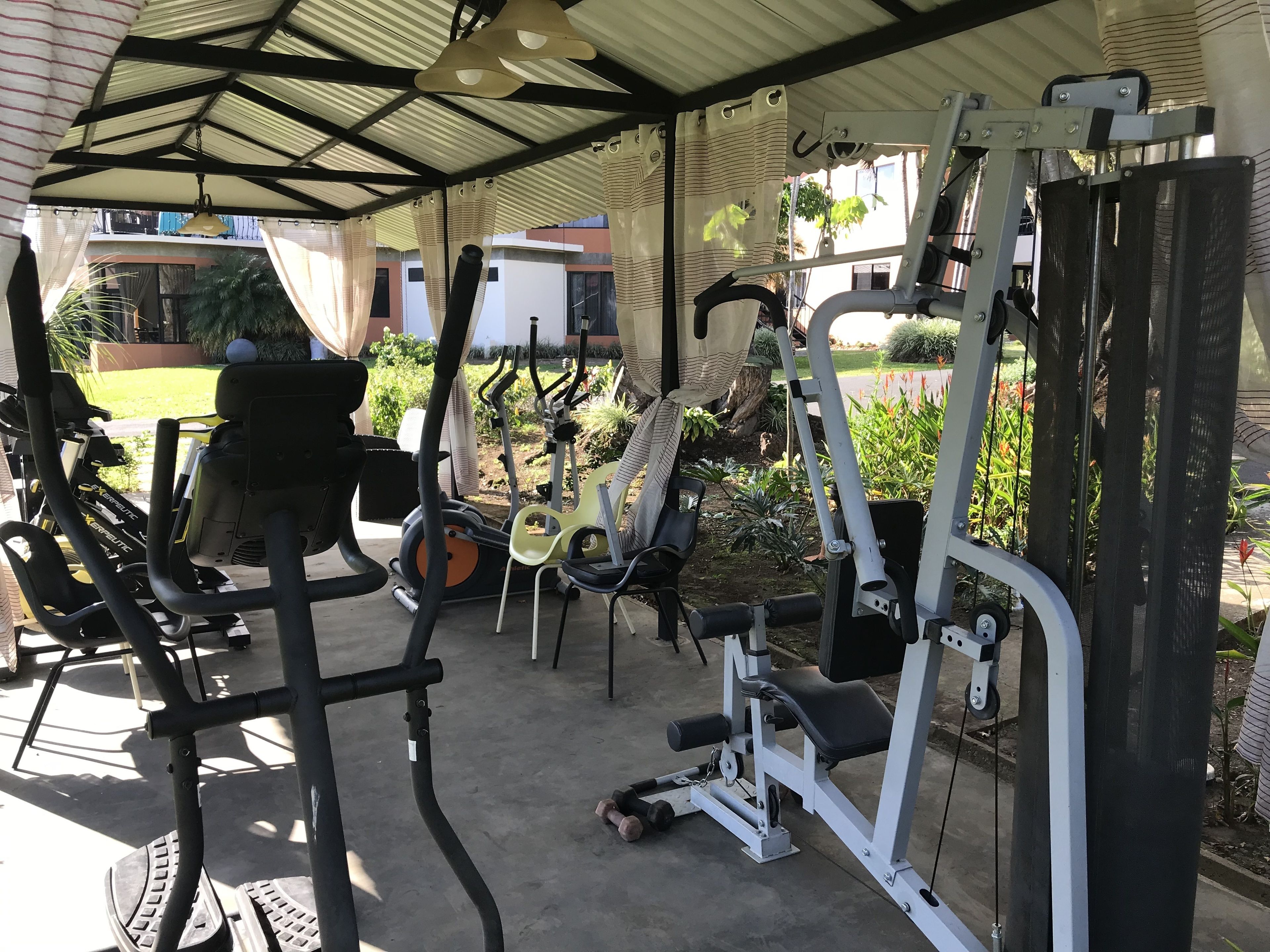 Suites Merlyn Aeropuerto