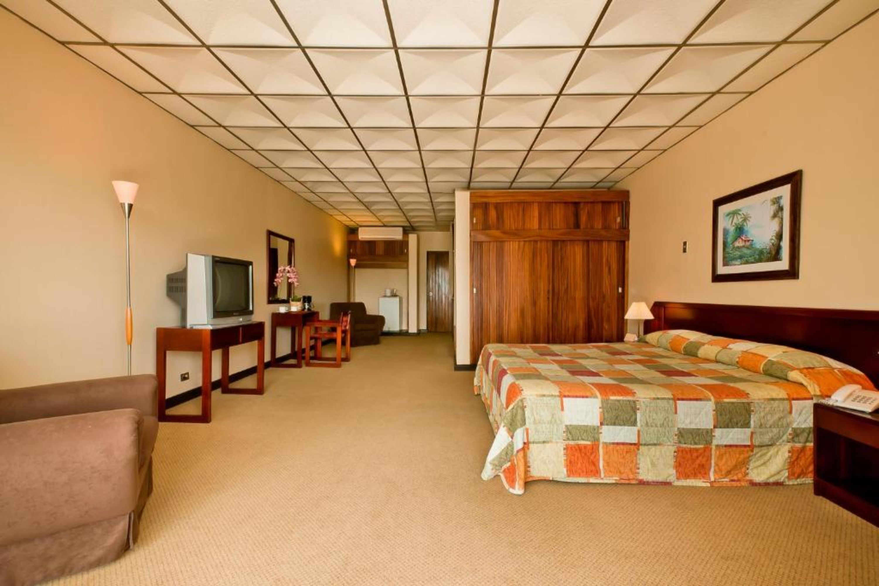 Costa Rica Tennis Club and Hotel