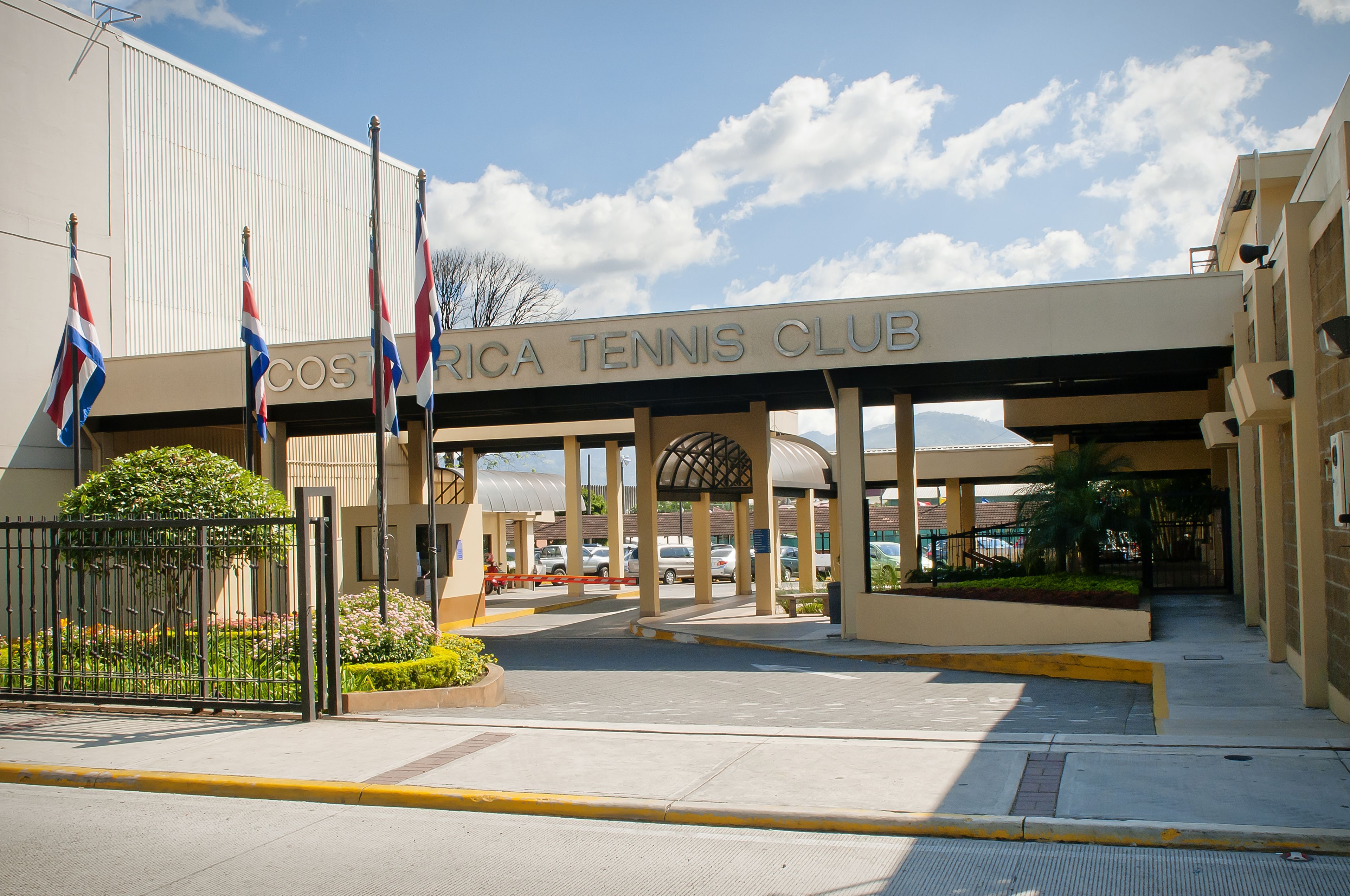 Costa Rica Tennis Club and Hotel