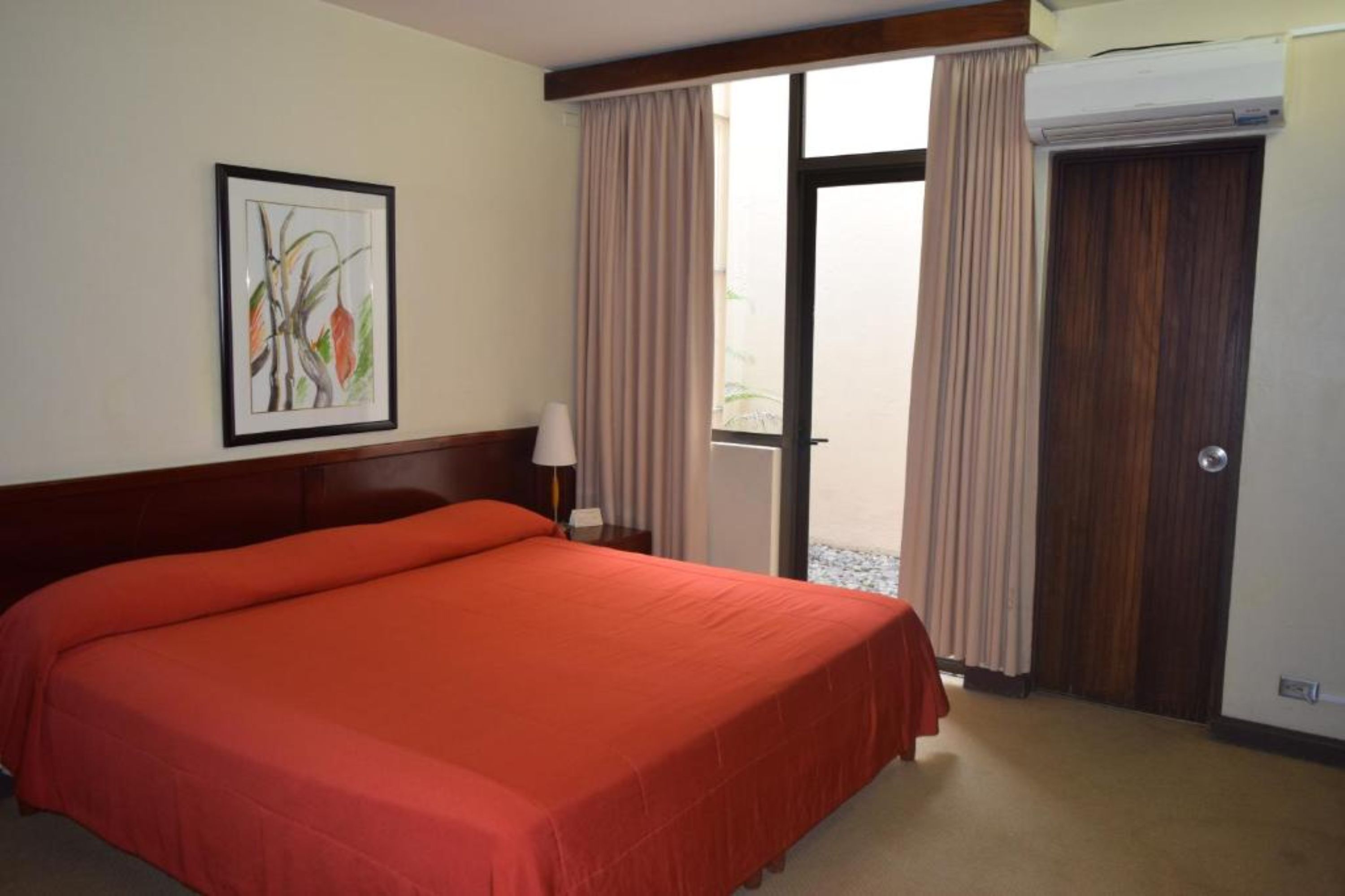 Costa Rica Tennis Club and Hotel