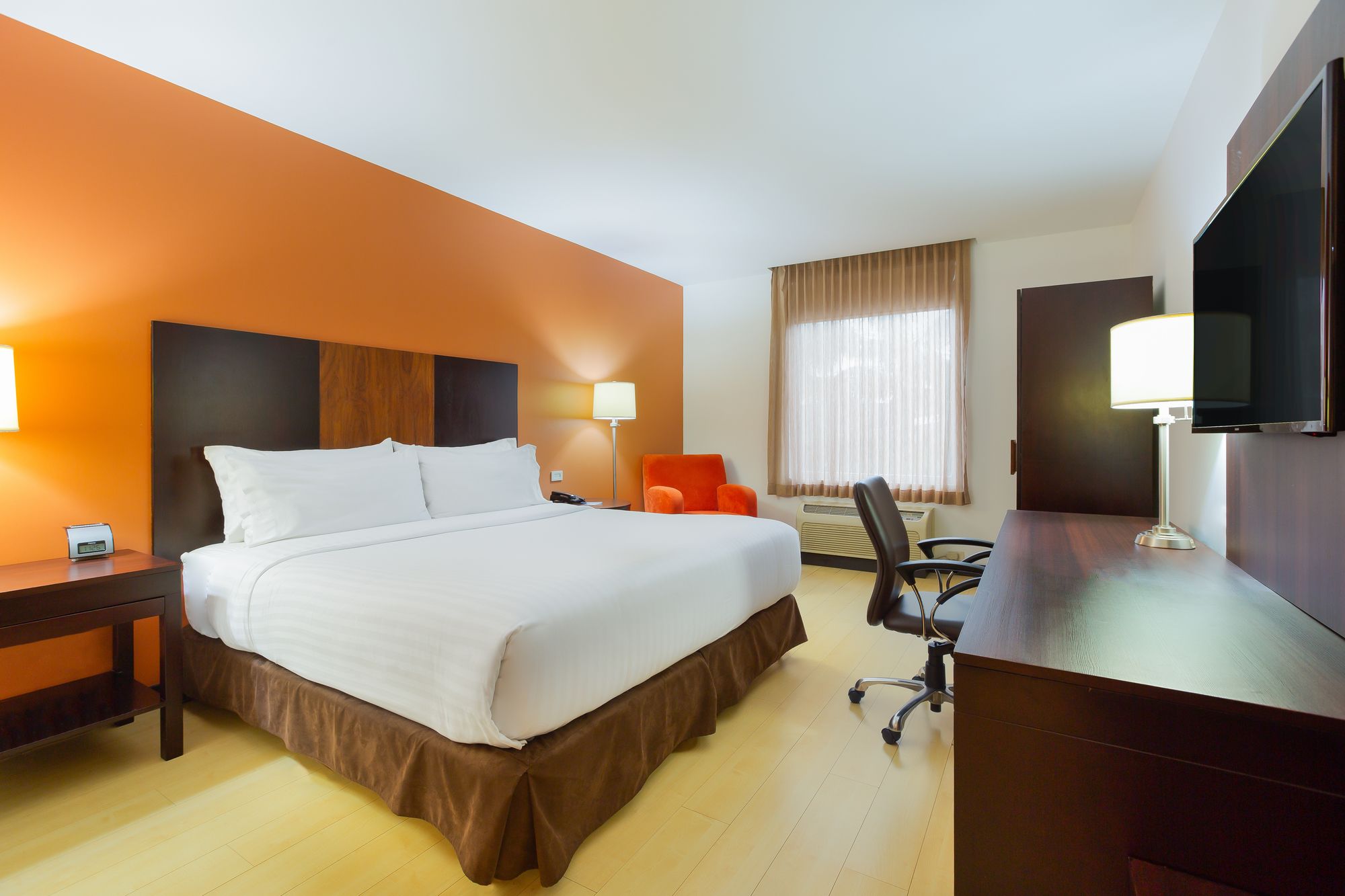 Holiday Inn Express San Jose Forum