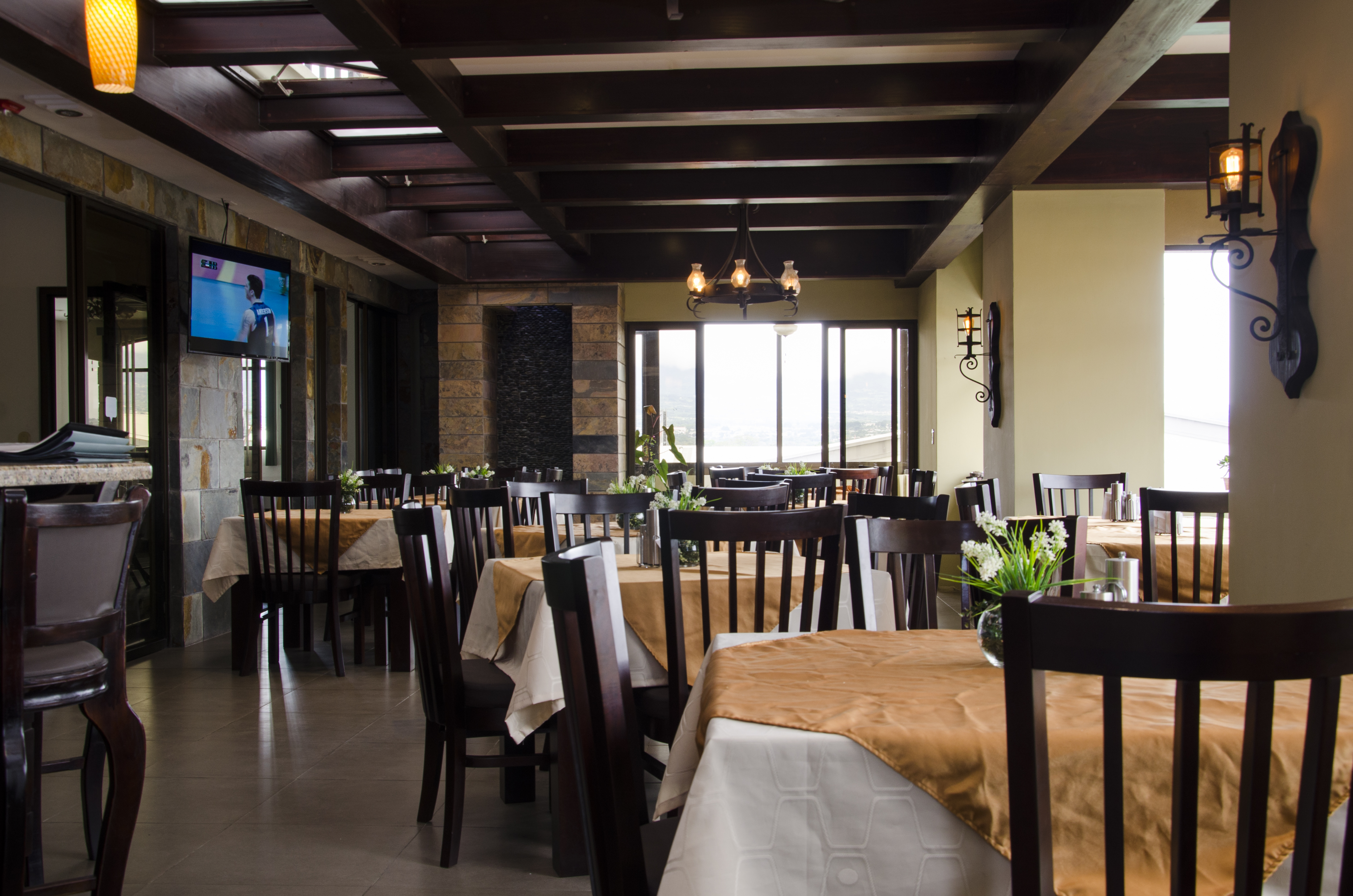 Hotel Plaza Real Suites & Apartments