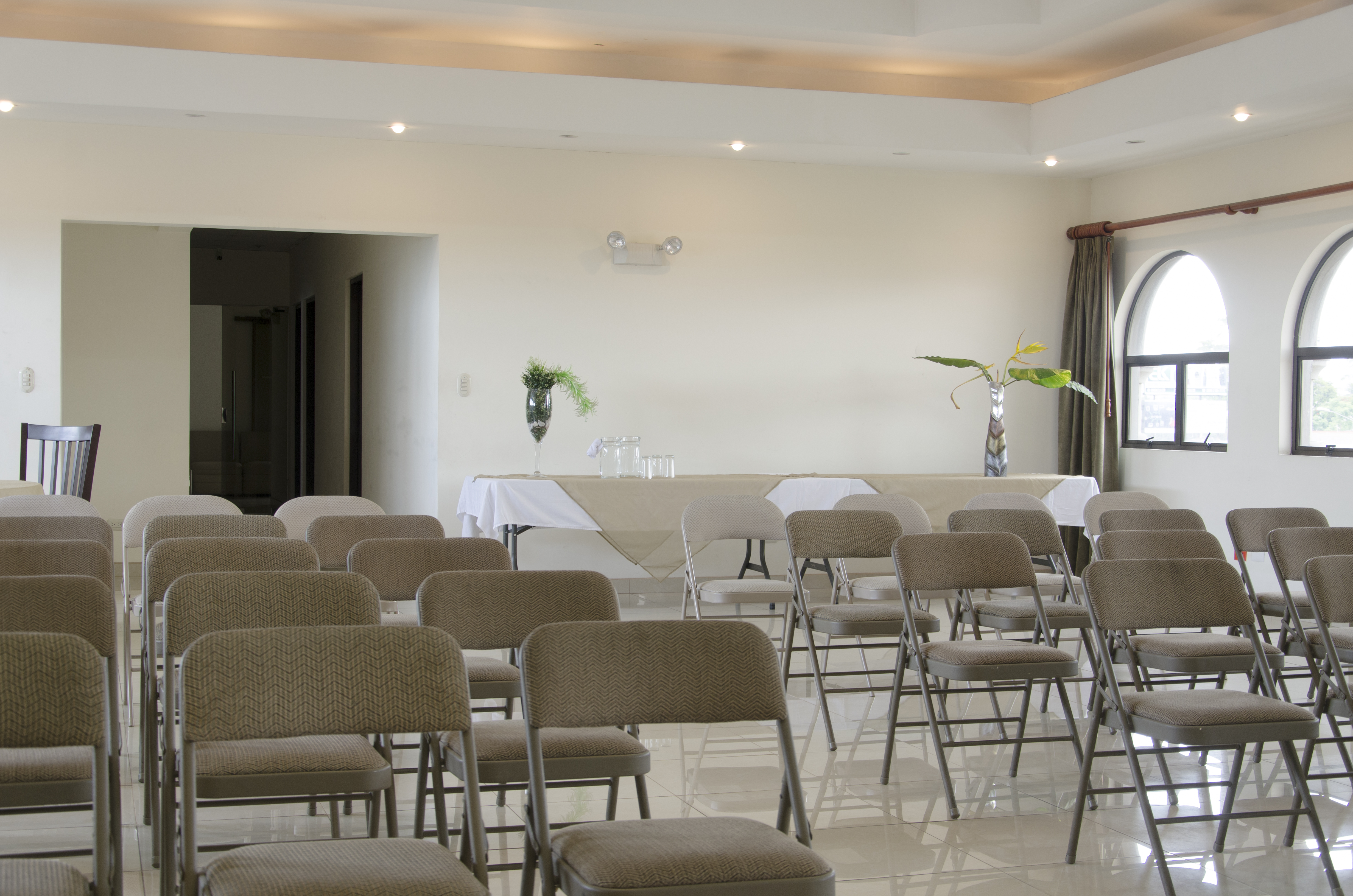 Hotel Plaza Real Suites & Apartments