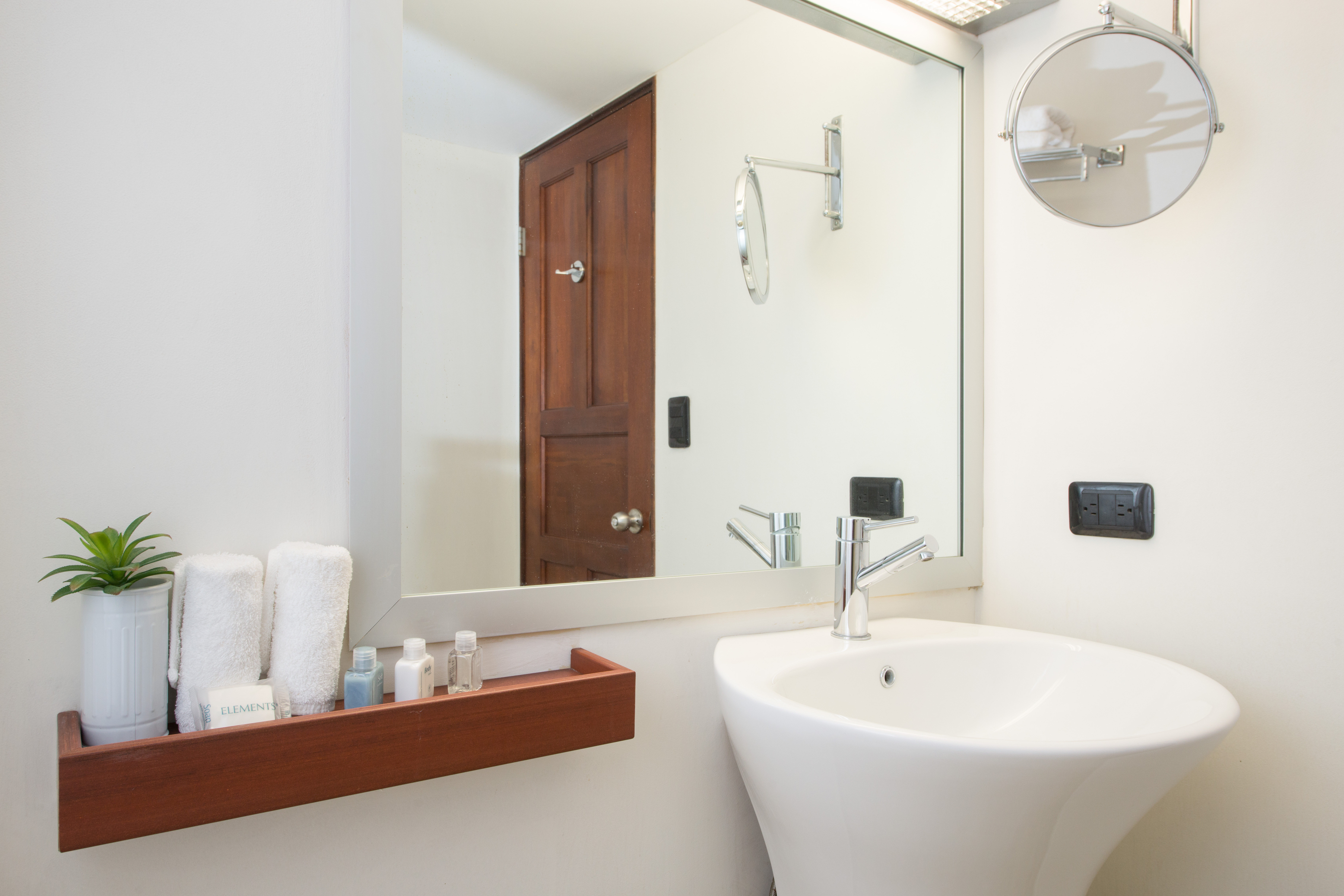 Parque Del Lago Boutique Hotel