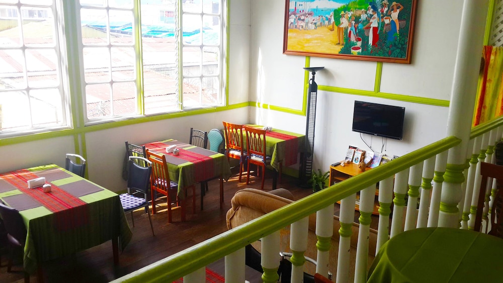 Pension De La Cuesta B&B