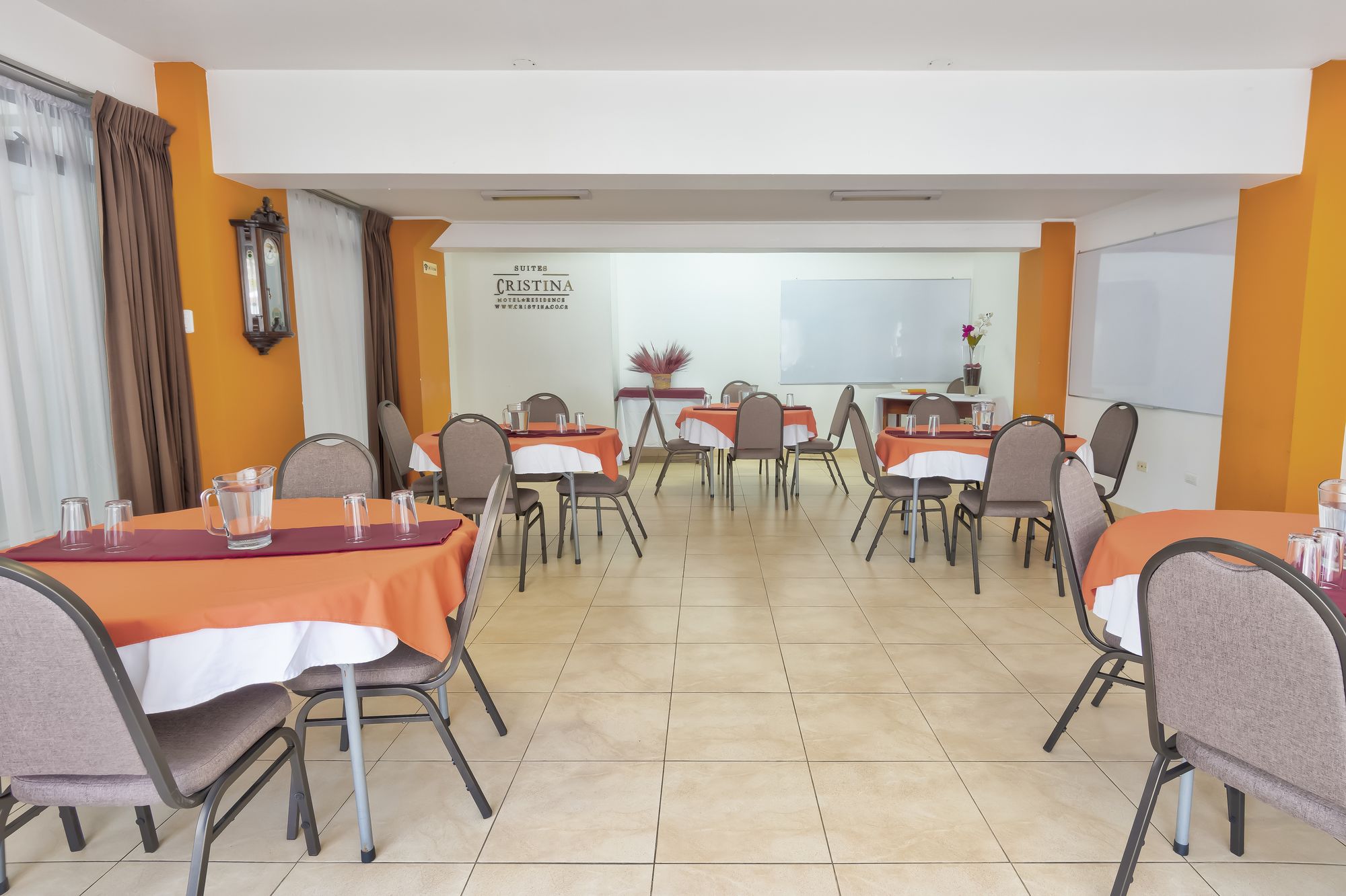 Suites Cristina Hotel - Apartment Residence Inn