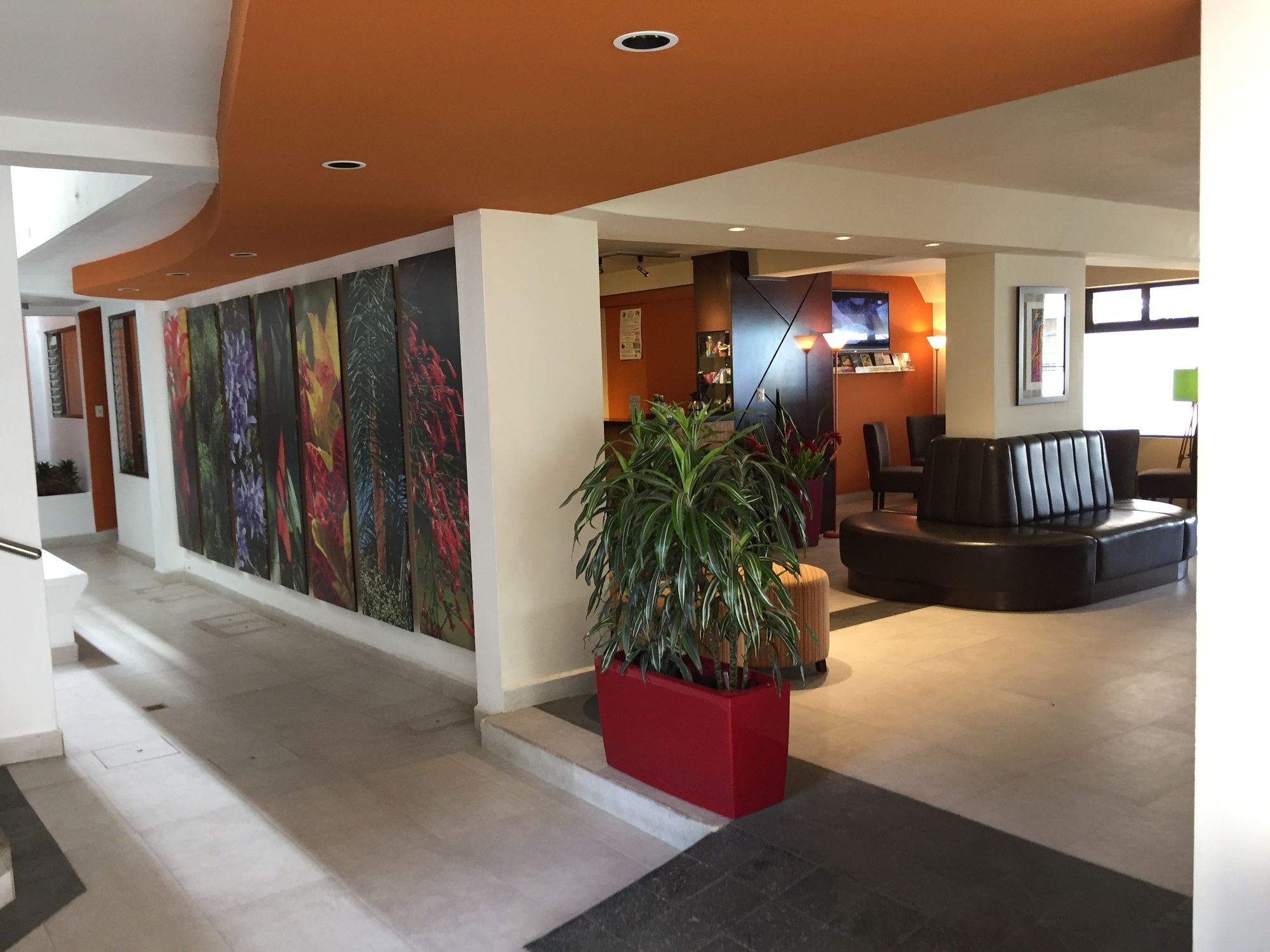 Suites Cristina Hotel - Apartment Residence Inn