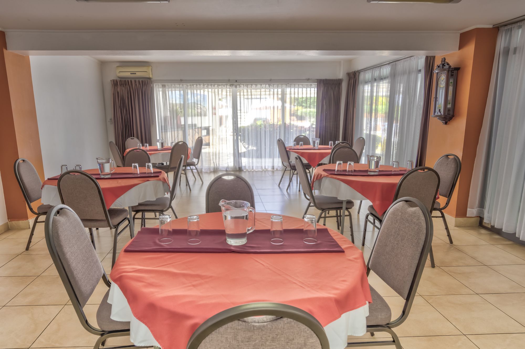 Suites Cristina Hotel - Apartment Residence Inn