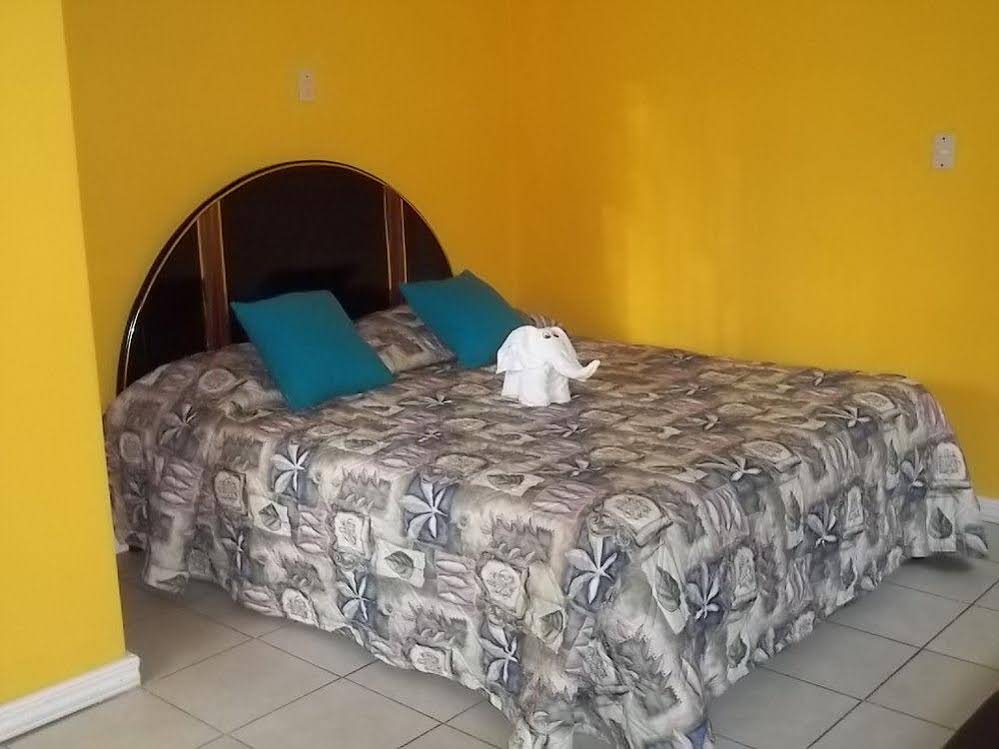 The Bed and Breakfast The Rock