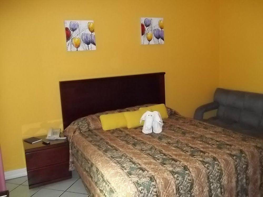 The Bed and Breakfast The Rock