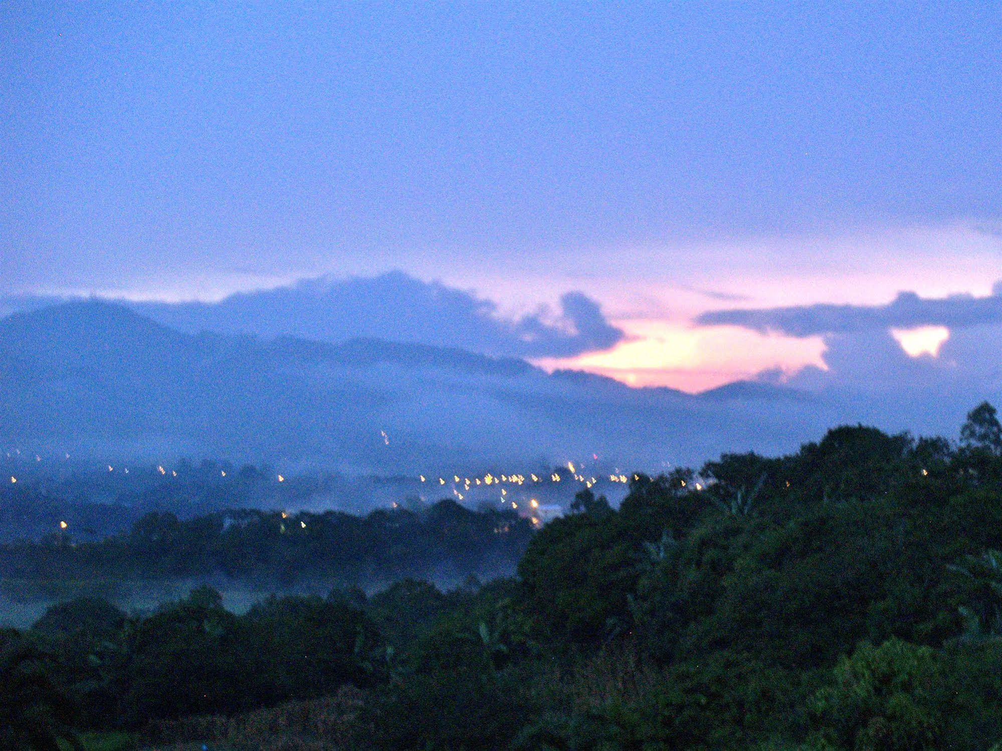 Casa Amanecer B & B