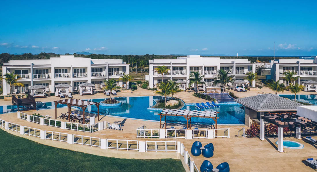 Gran Muthu Almirante Beach Hotel