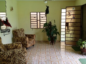 Casa Particular Burton