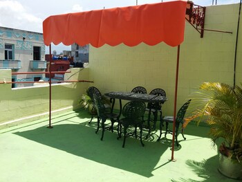 Casa Particular Burton