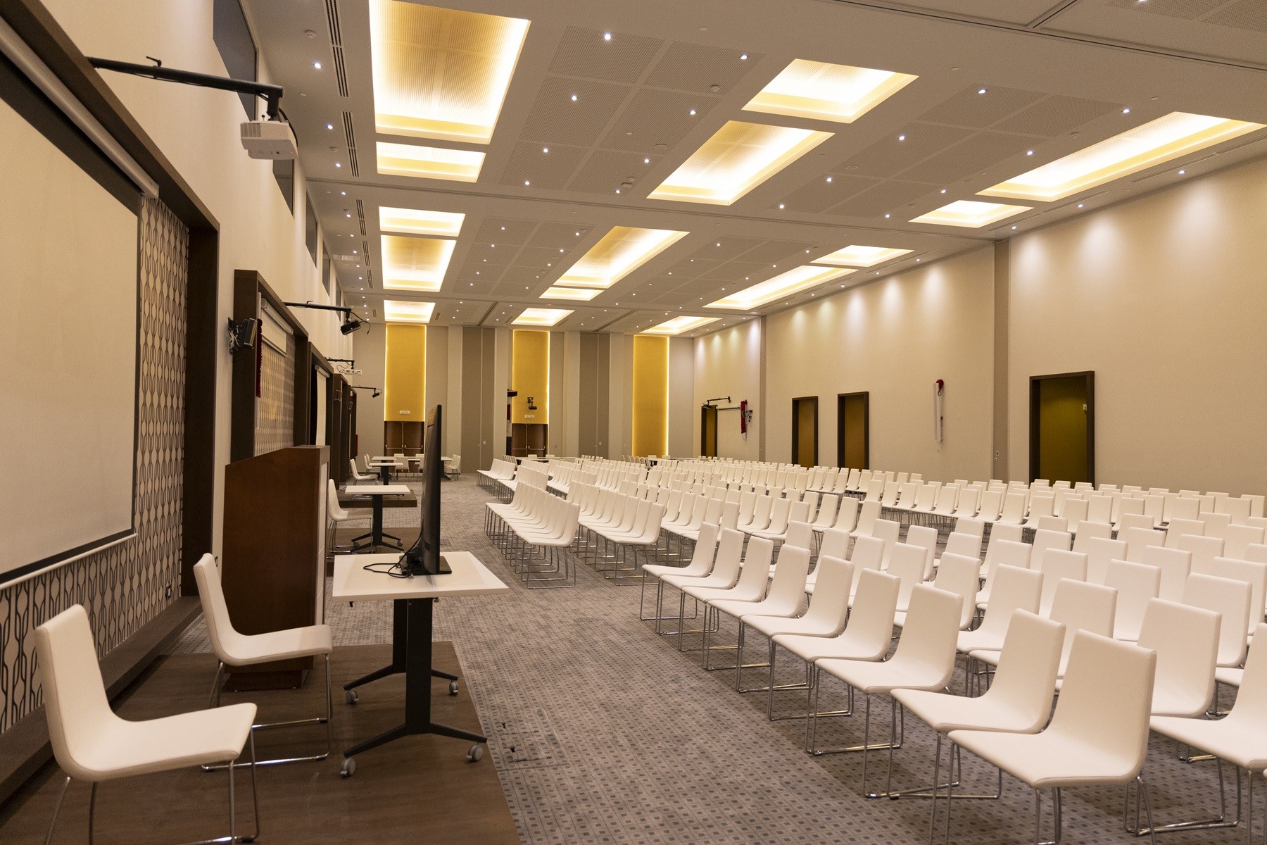 Gran Muthu Habana Tower