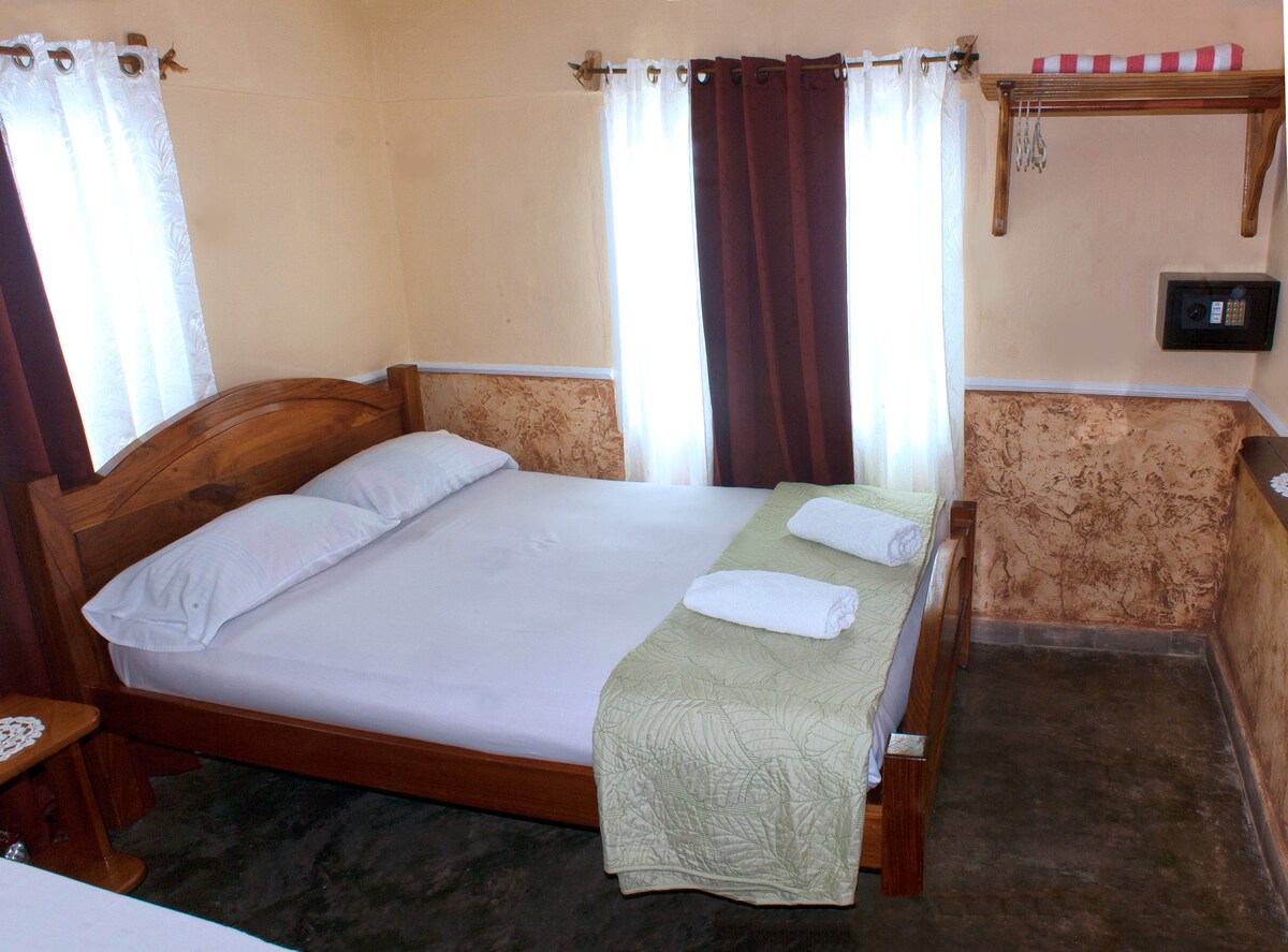 Casa Eduardo Playa Larga