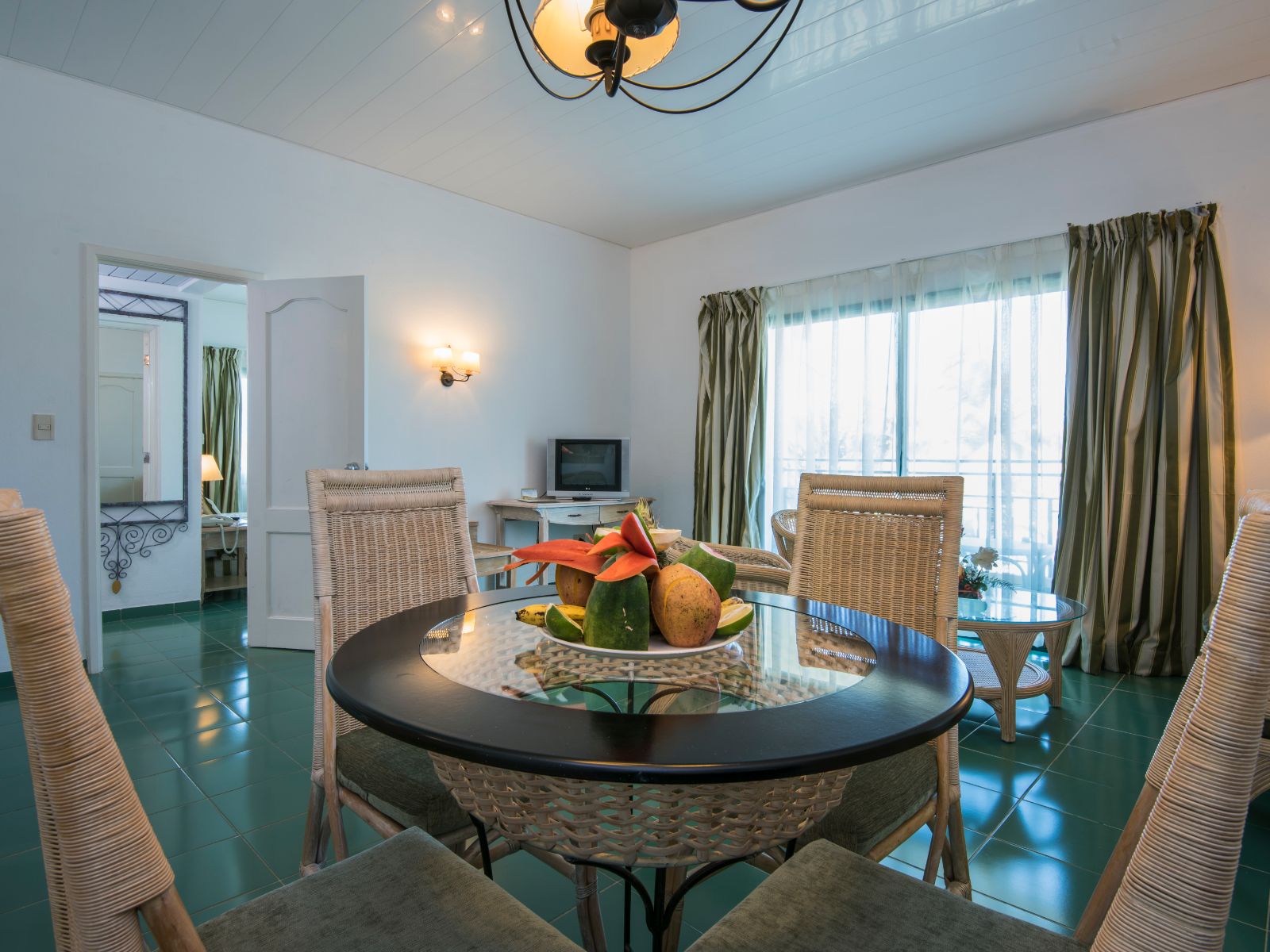 Hotel Playa Costa Verde