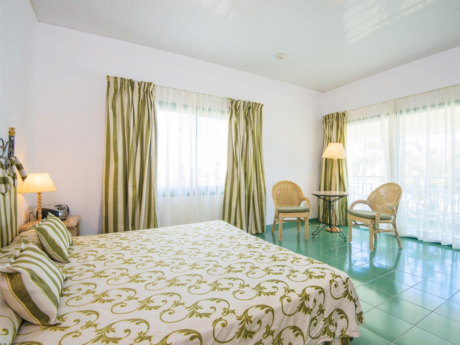 Hotel Playa Costa Verde