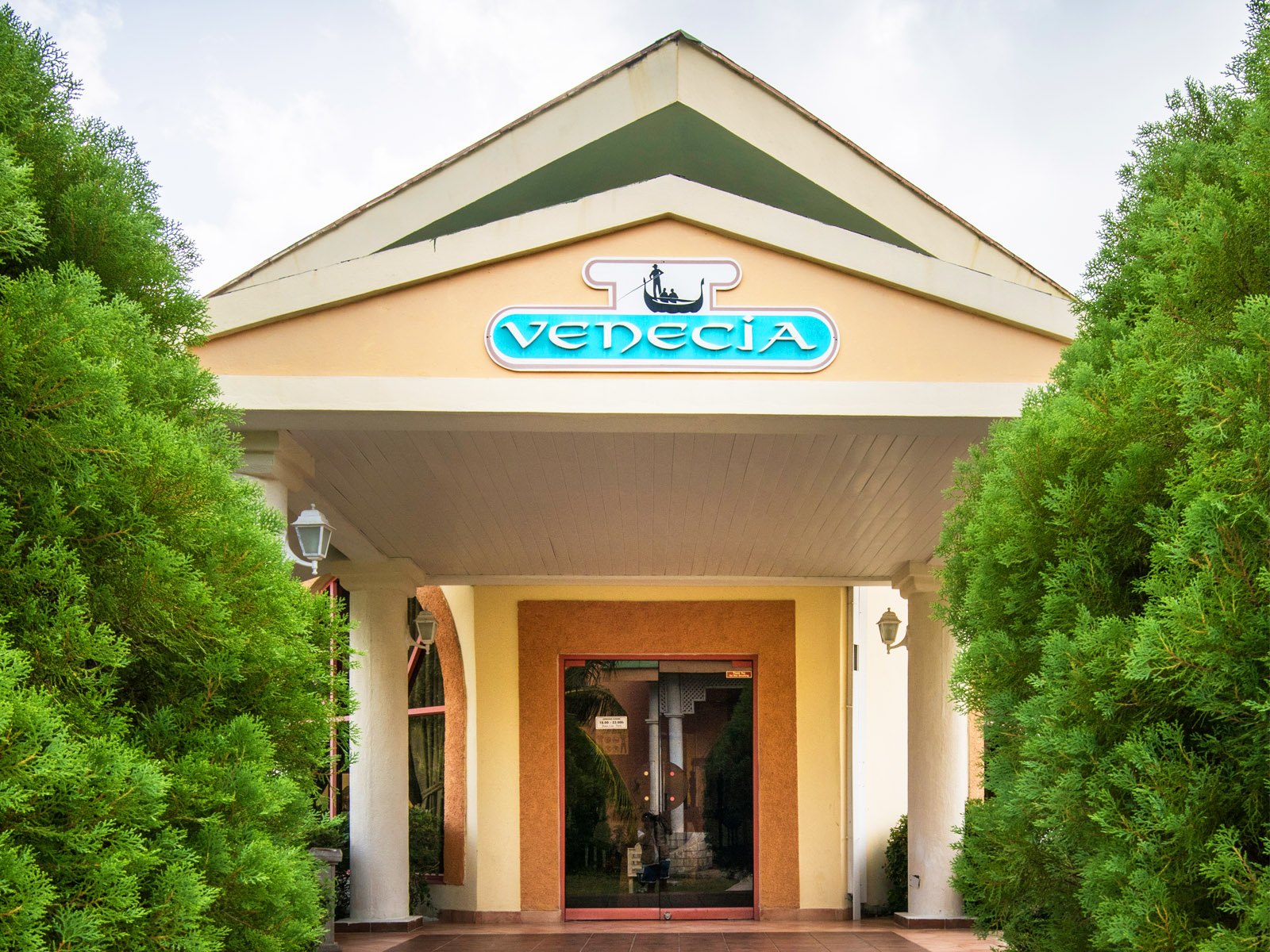 Hotel Playa Costa Verde