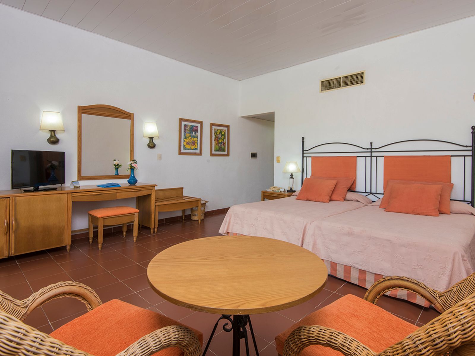 Hotel Playa Costa Verde