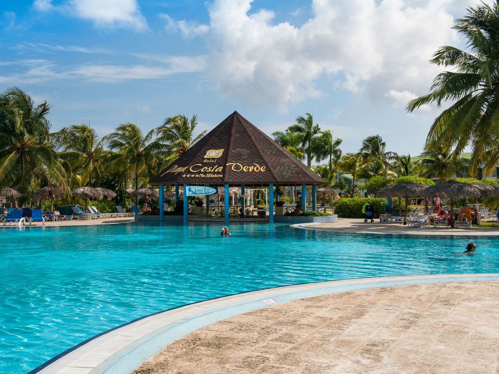 Hotel Playa Costa Verde