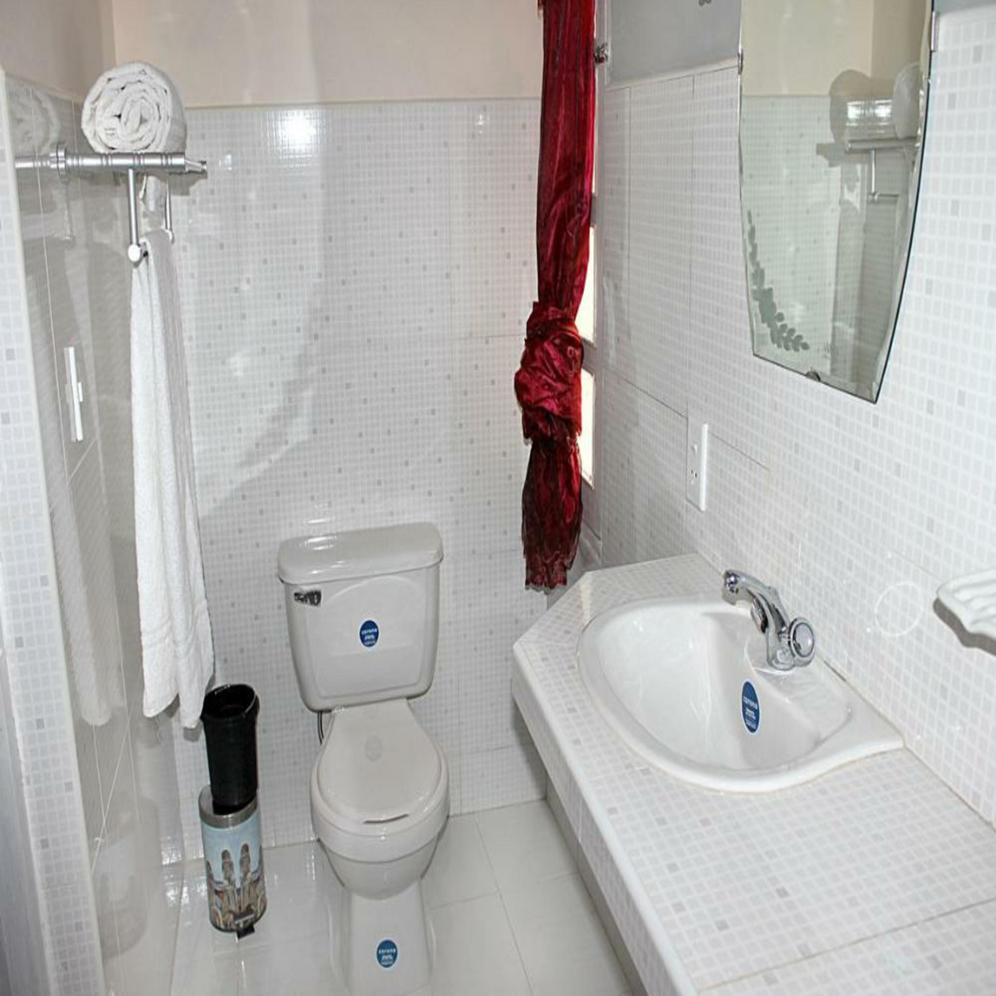 Hostal Sky View