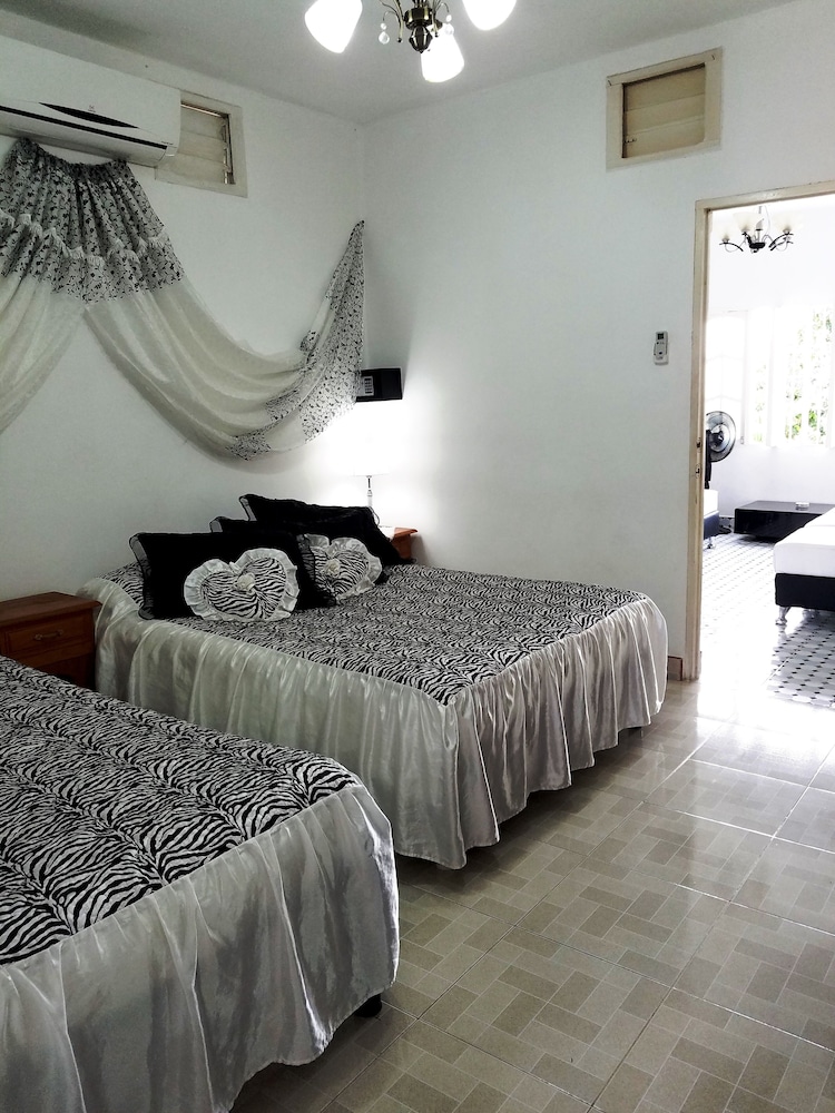 Hostal Gina y Francis