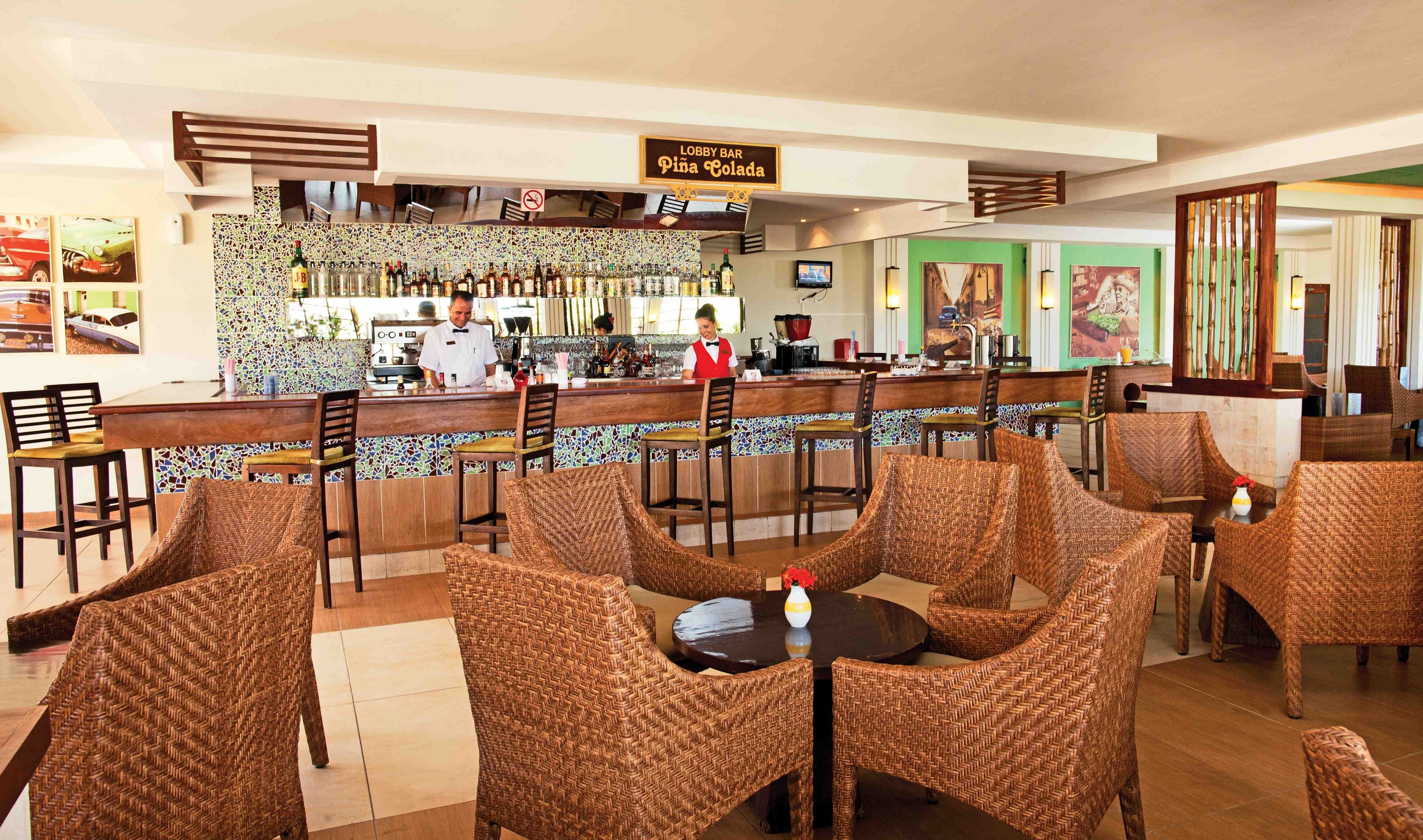 Memories Flamenco Beach Resort