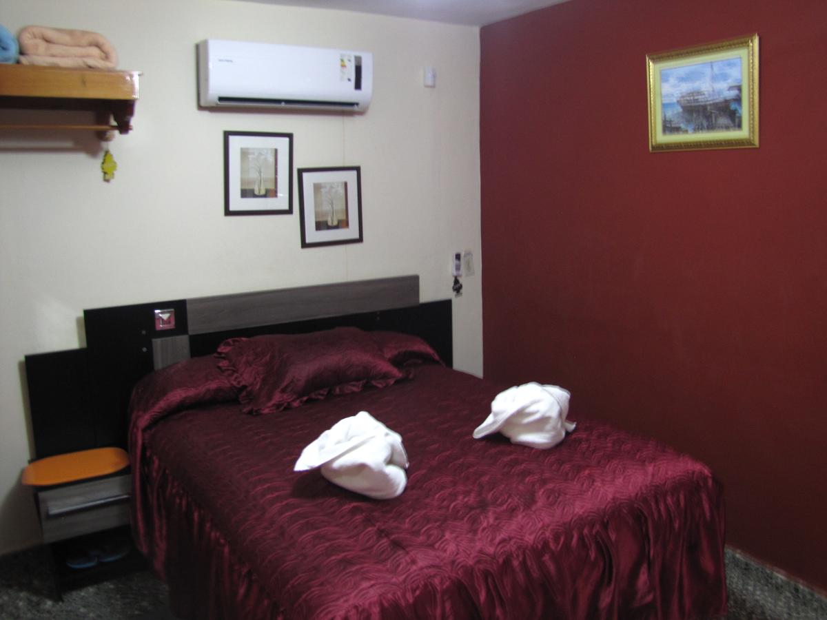 BR& Hostal Saiz