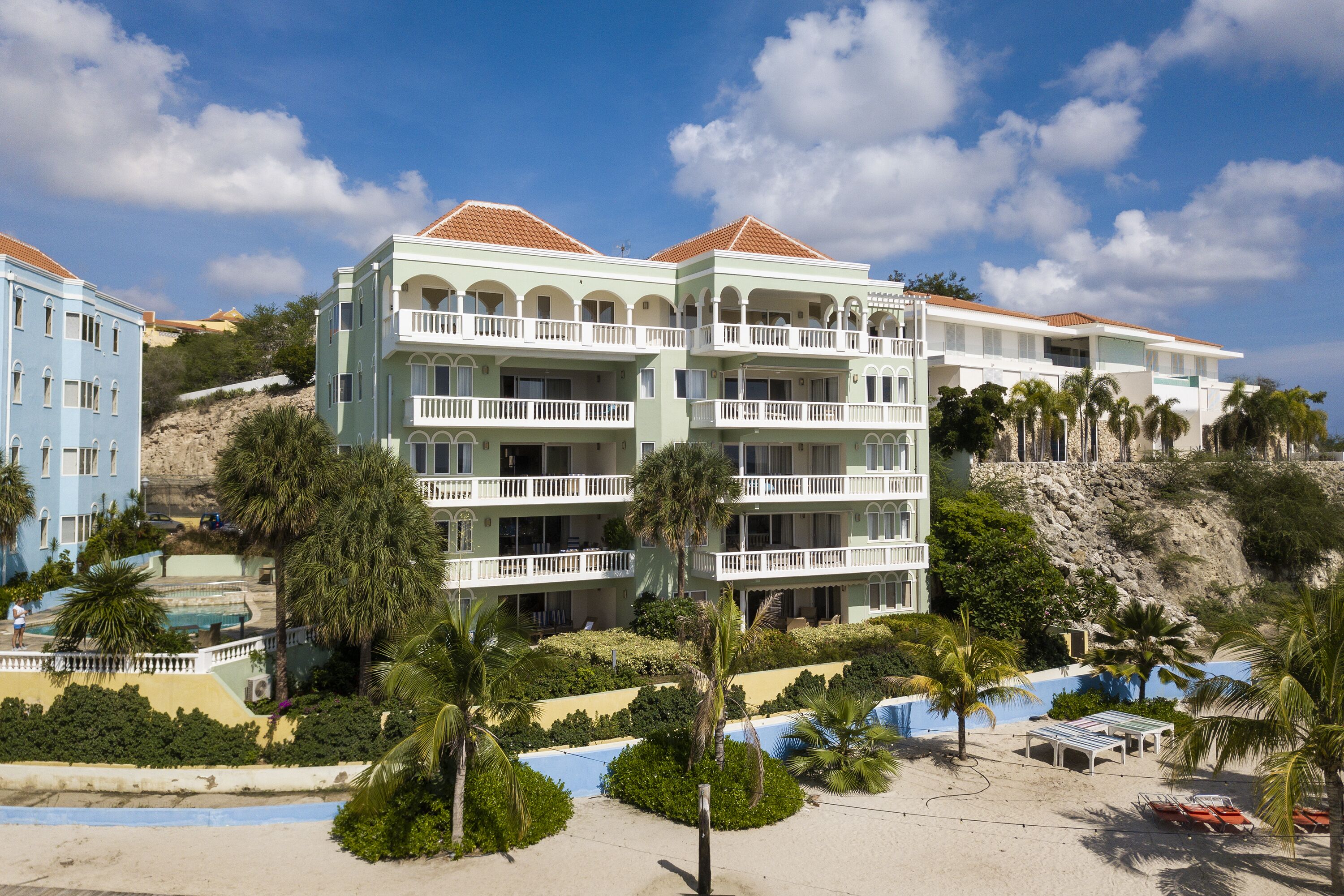 Blue Bay Beach Apartments