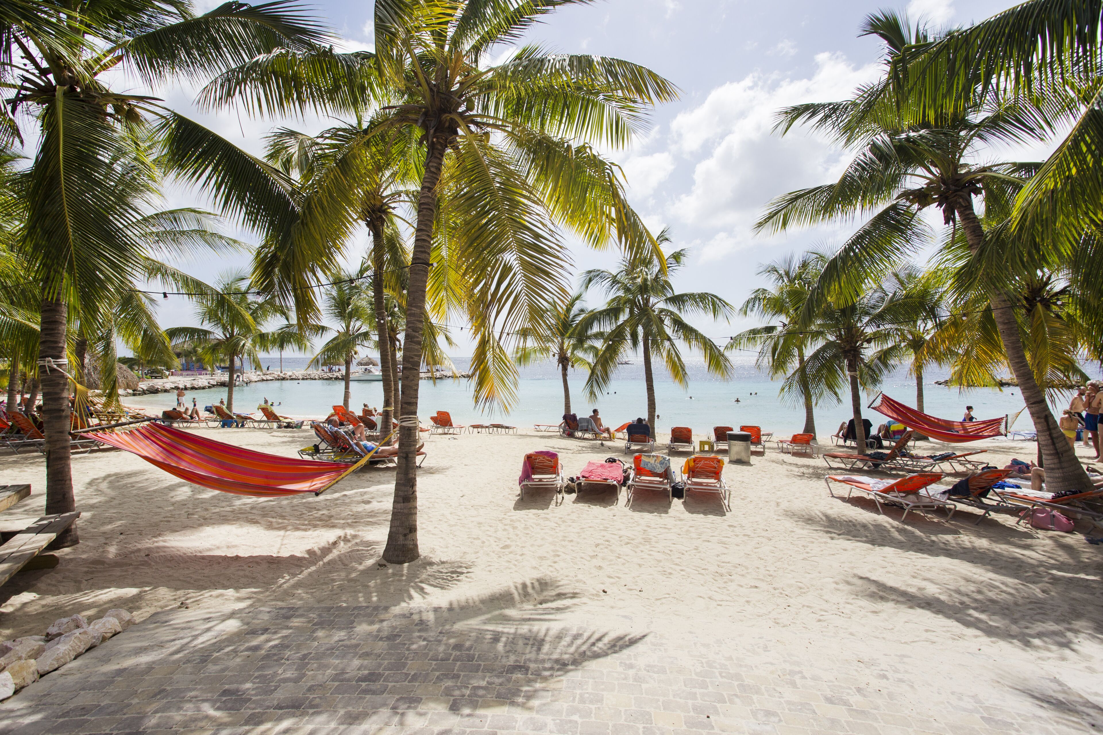 Blue Bay Beach Apartments