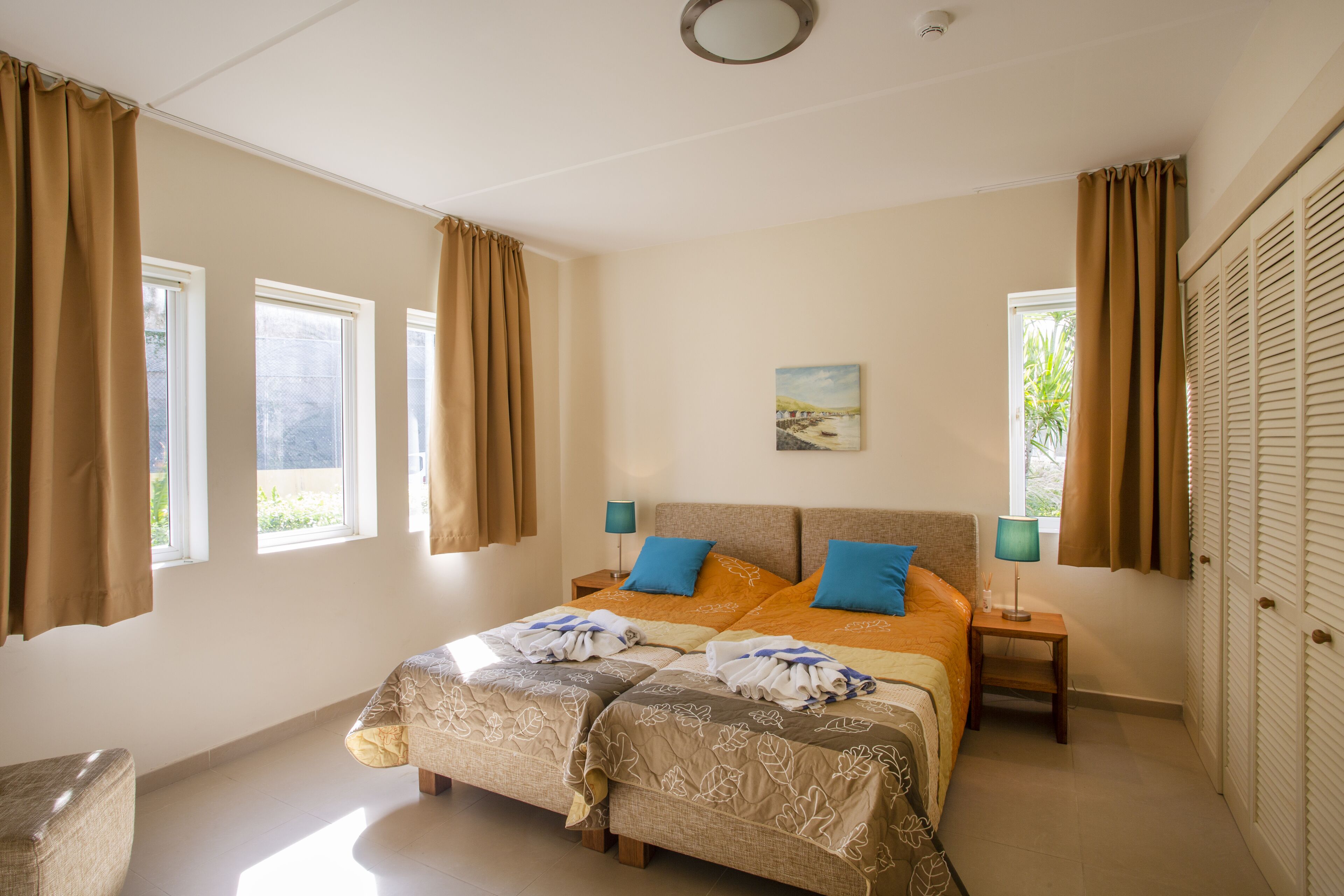 Blue Bay Beach Apartments
