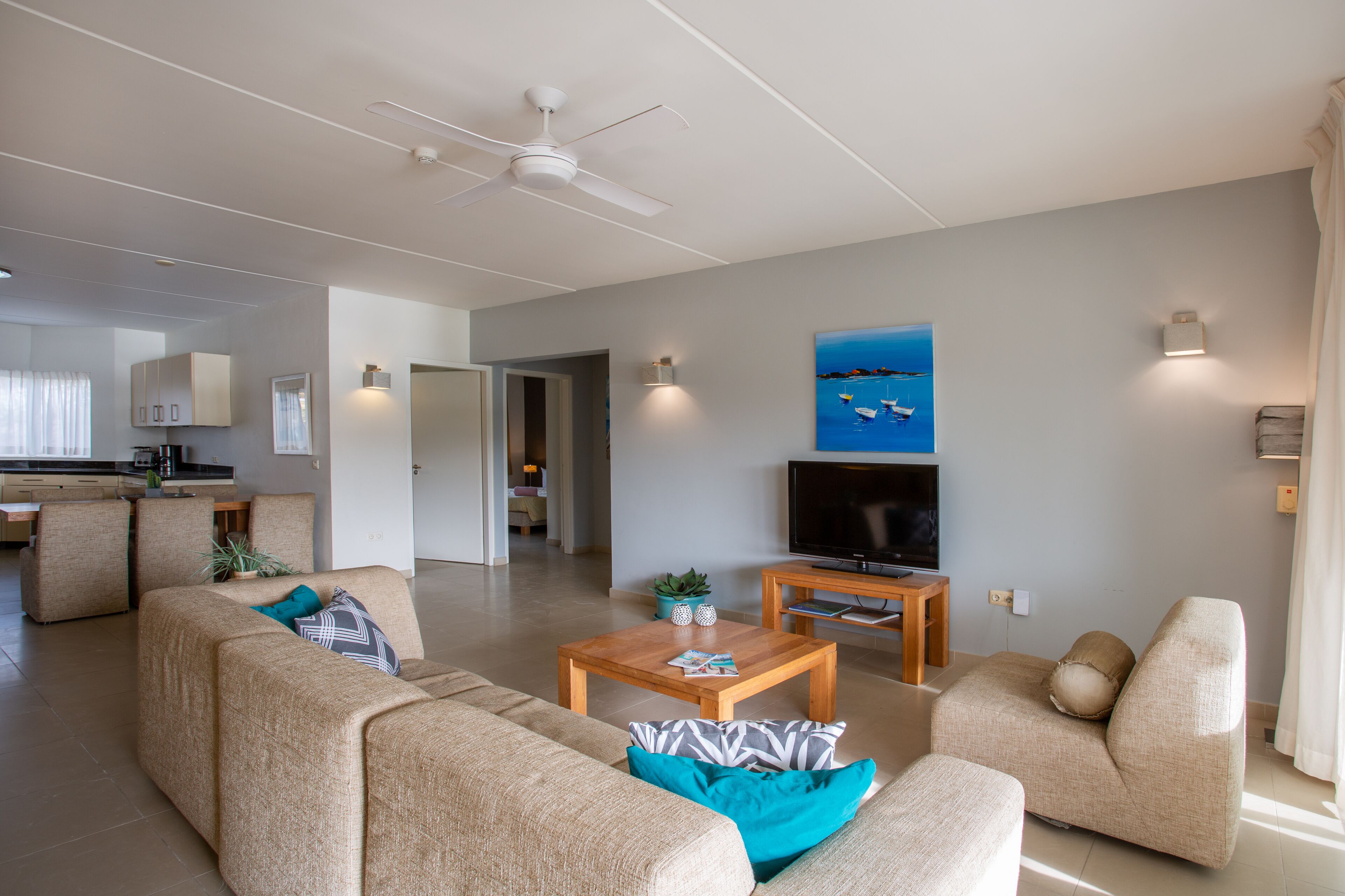 Blue Bay Beach Apartments