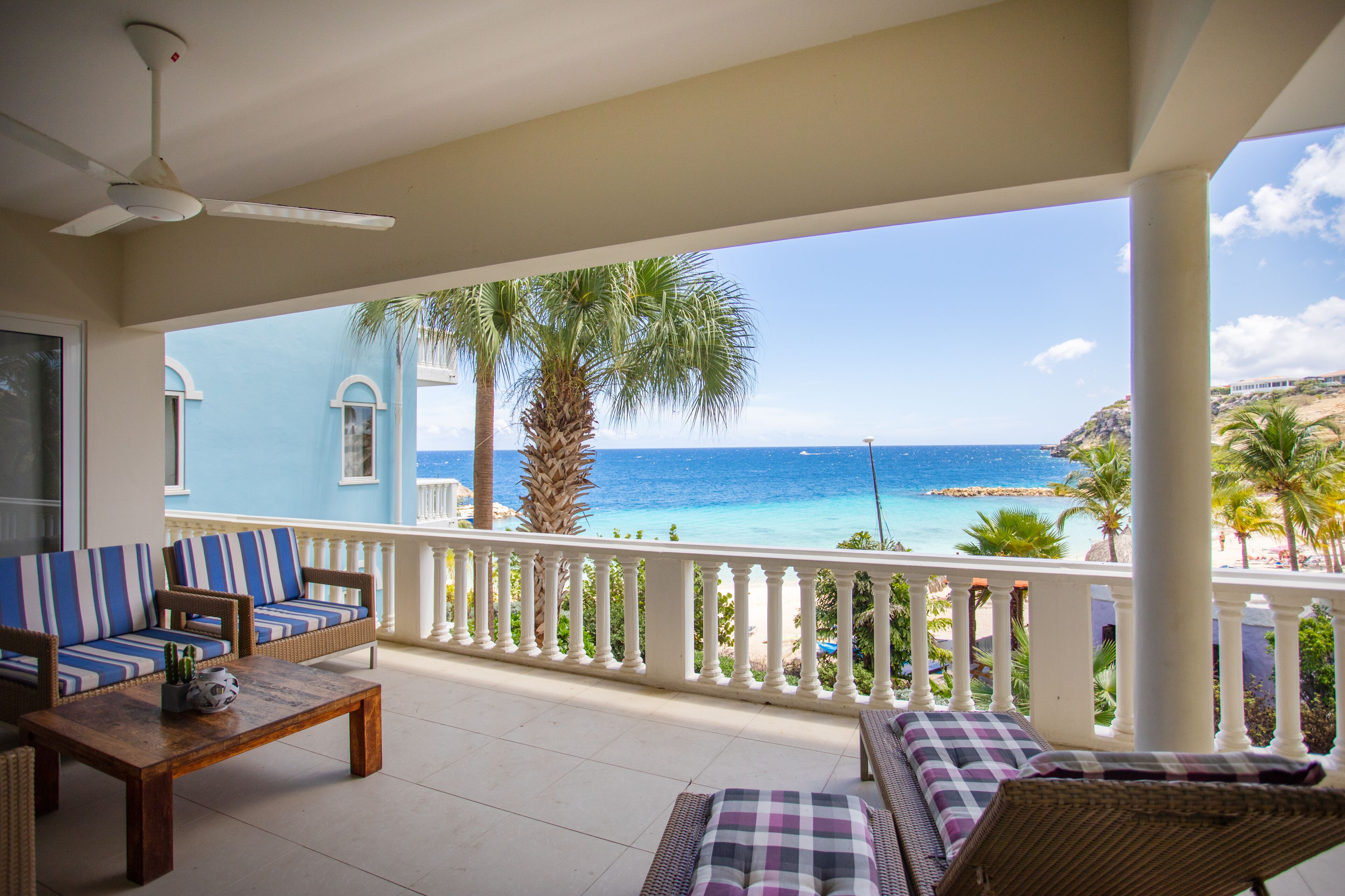 Blue Bay Beach Apartments