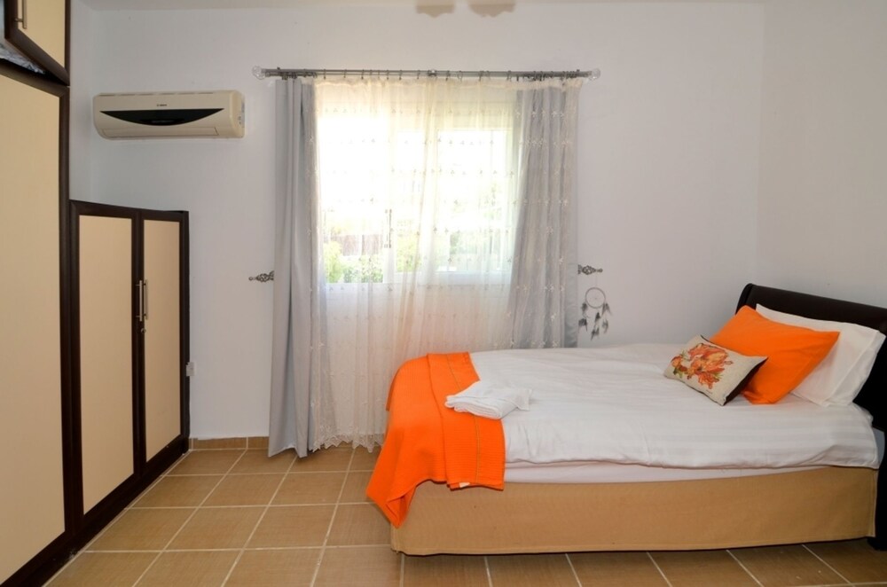 Paradise Villa