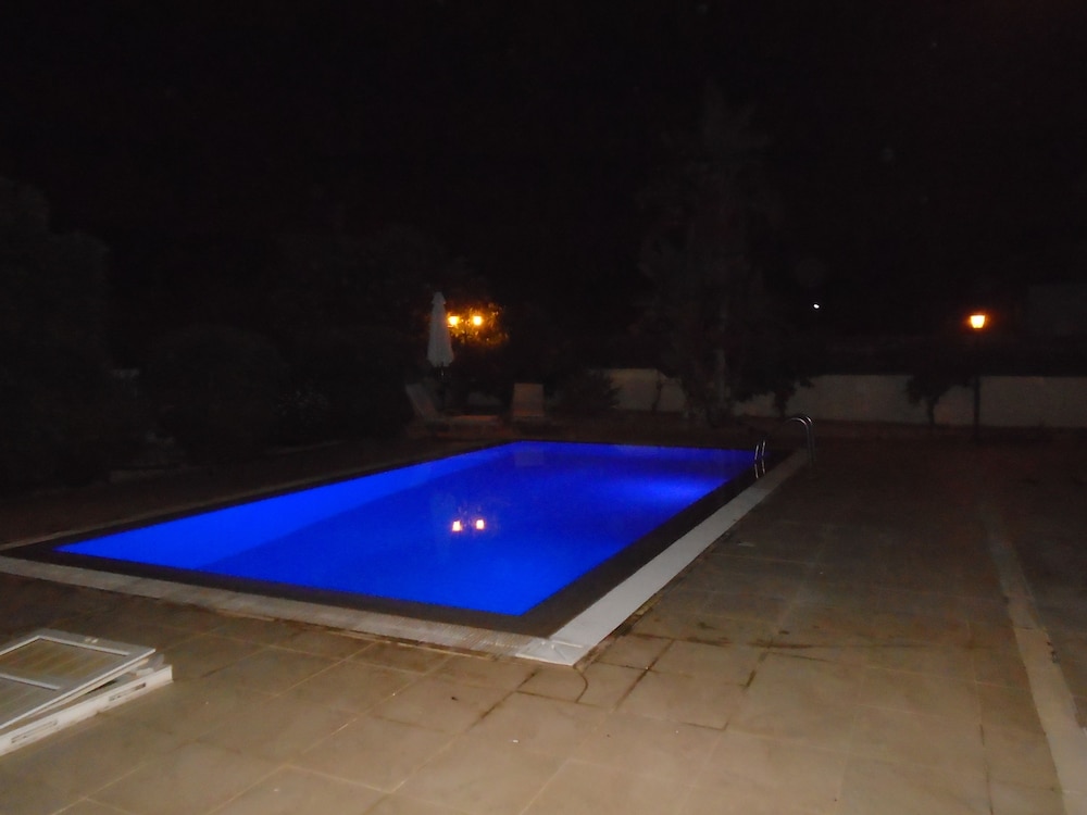 Paradise Villa