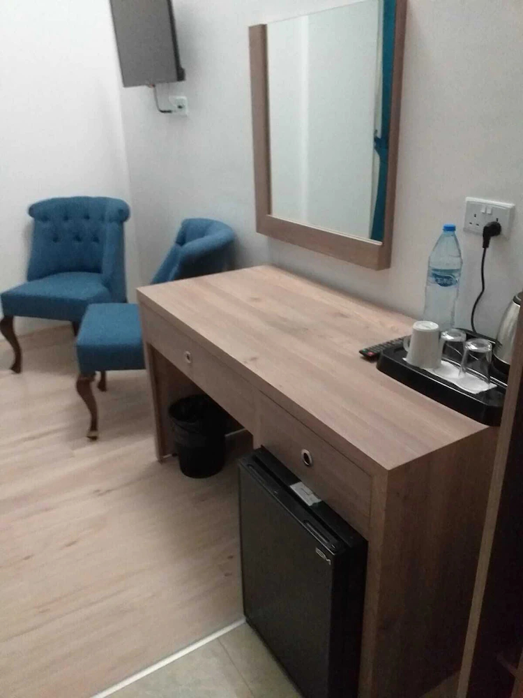 Livana Hotel