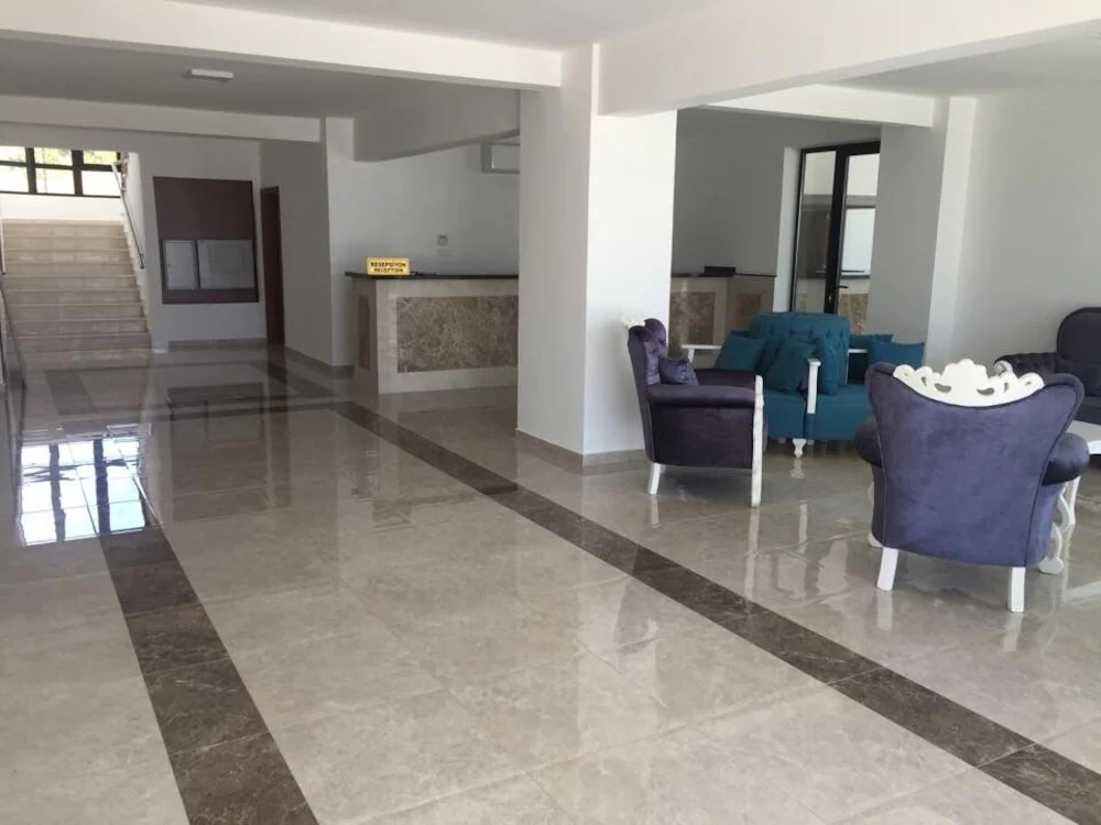 Livana Hotel