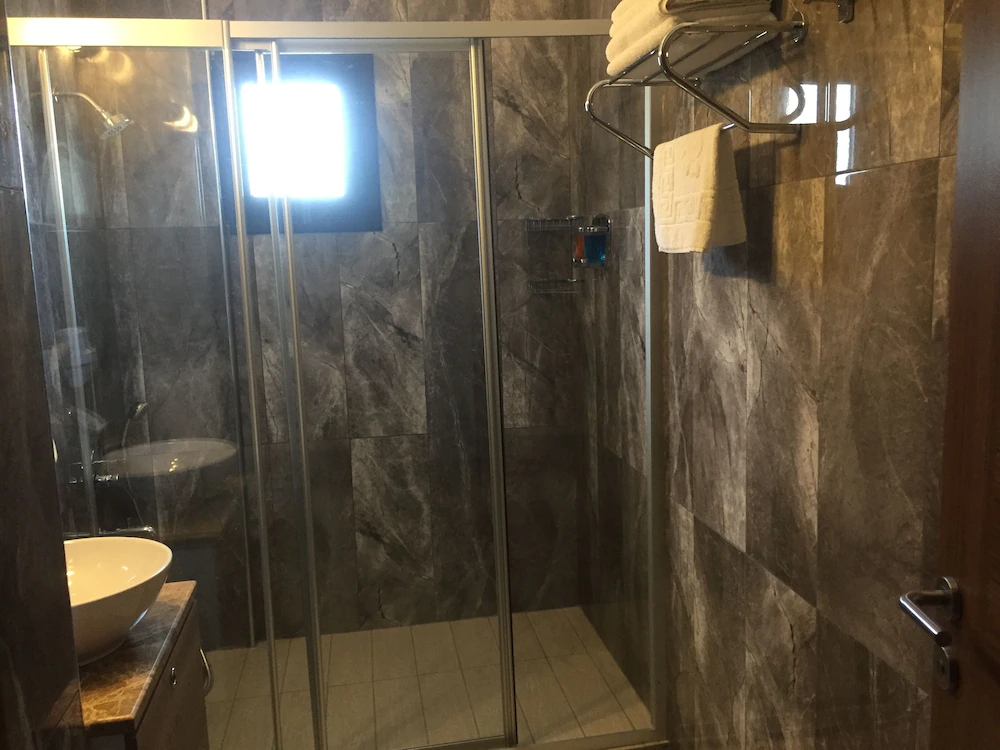 Livana Hotel