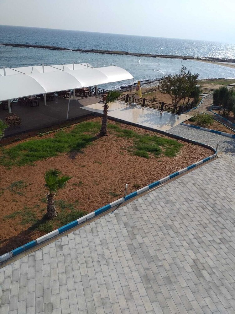 Livana Hotel