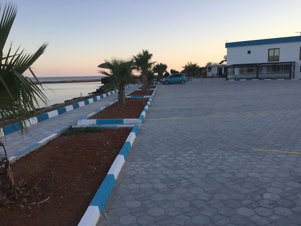 Livana Hotel