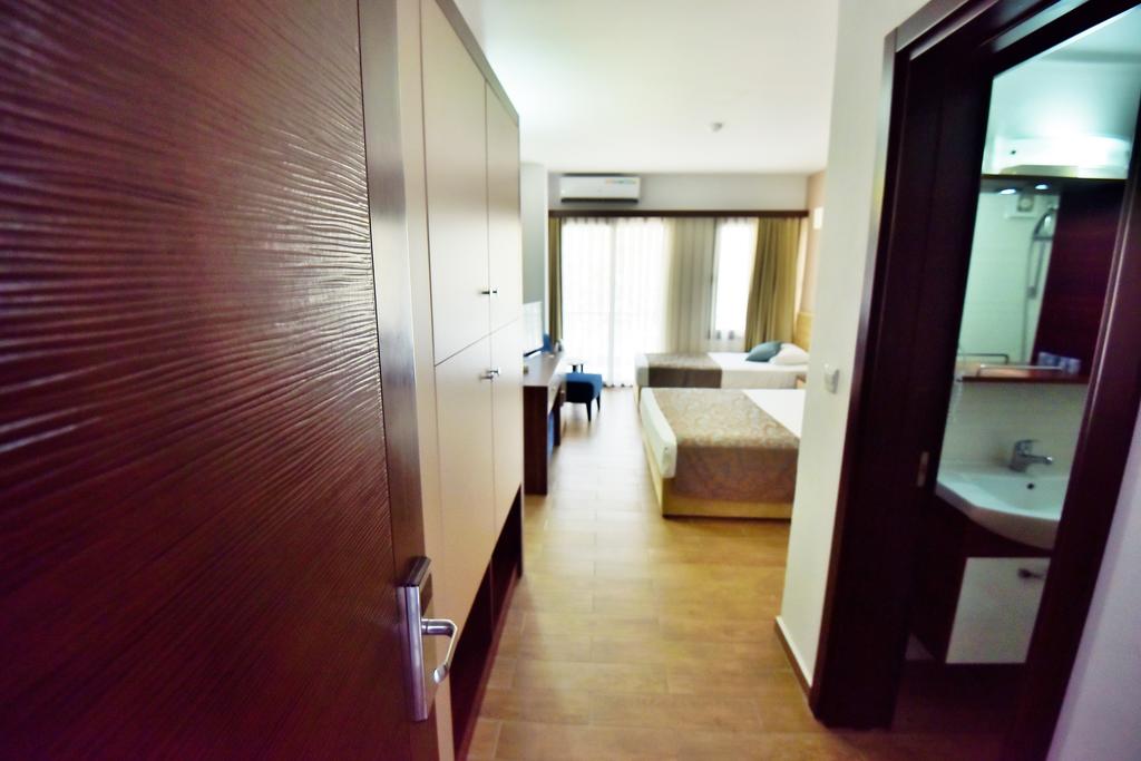 Club Simena Hotel