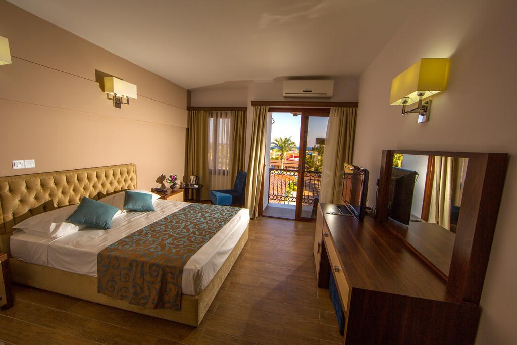 Club Simena Hotel