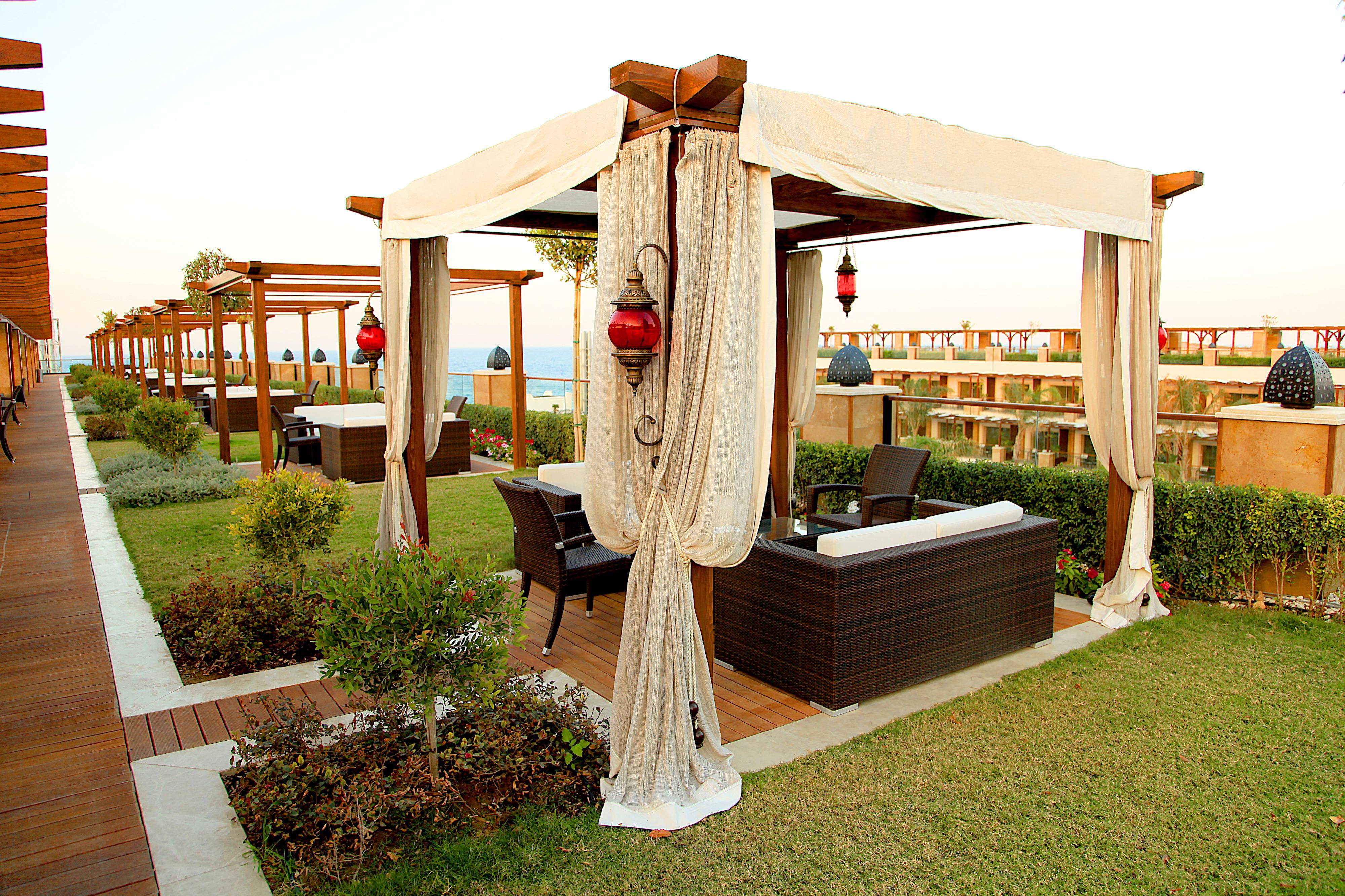 Cratos Premium Hotel & Casino