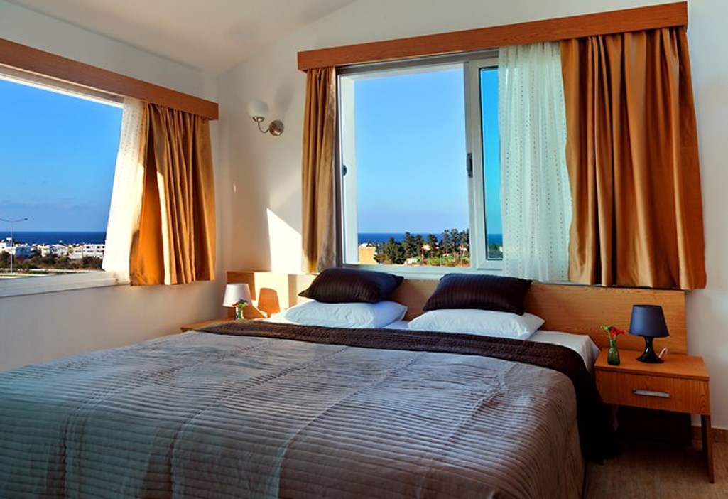 Fairmont Holiday Village