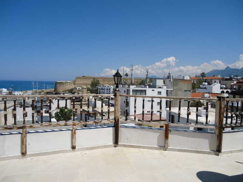 Harbour Scene Hotel