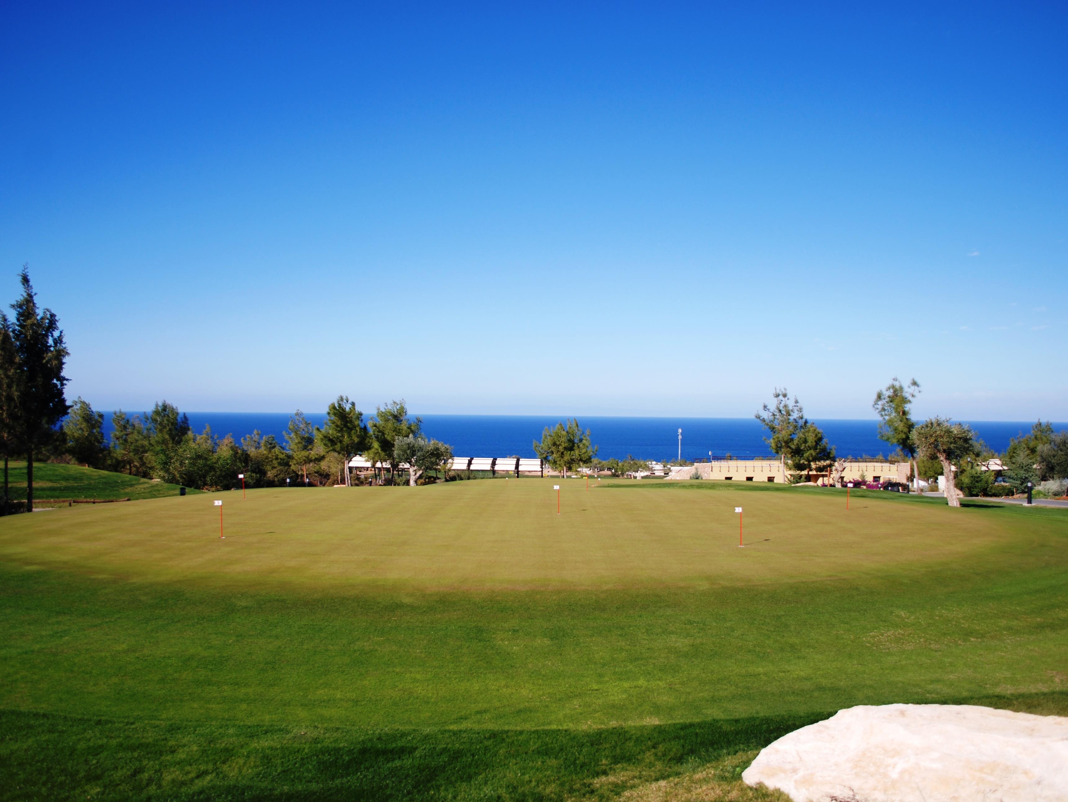 Korineum Golf & Beach Resort