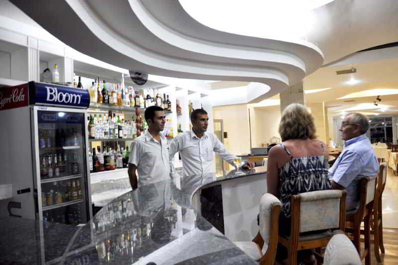Manolya Hotel